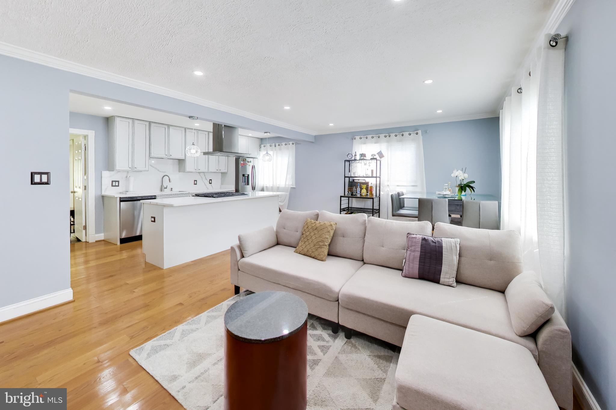 FAIRLAWN - Residential
