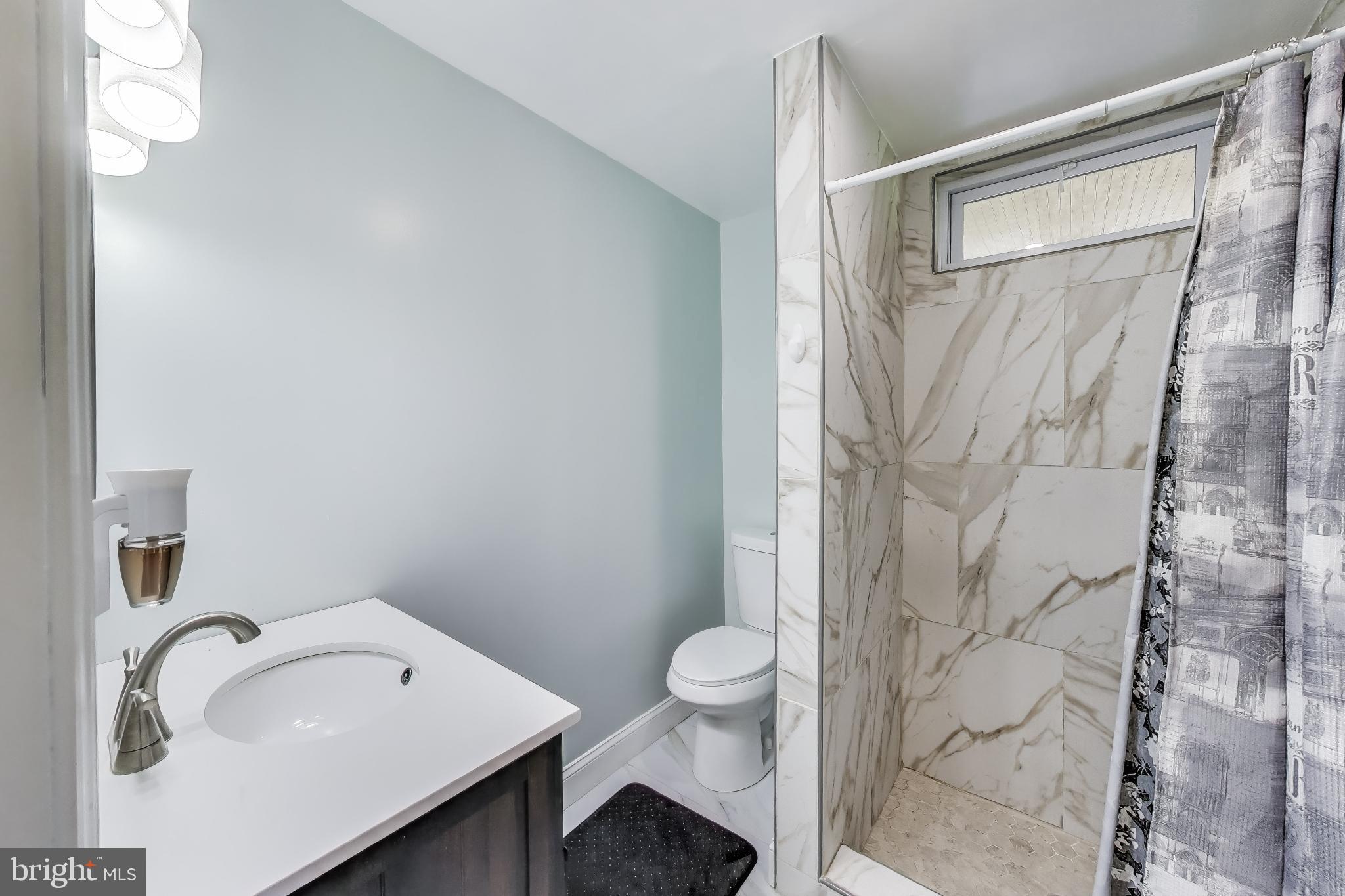 FAIRLAWN - Residential