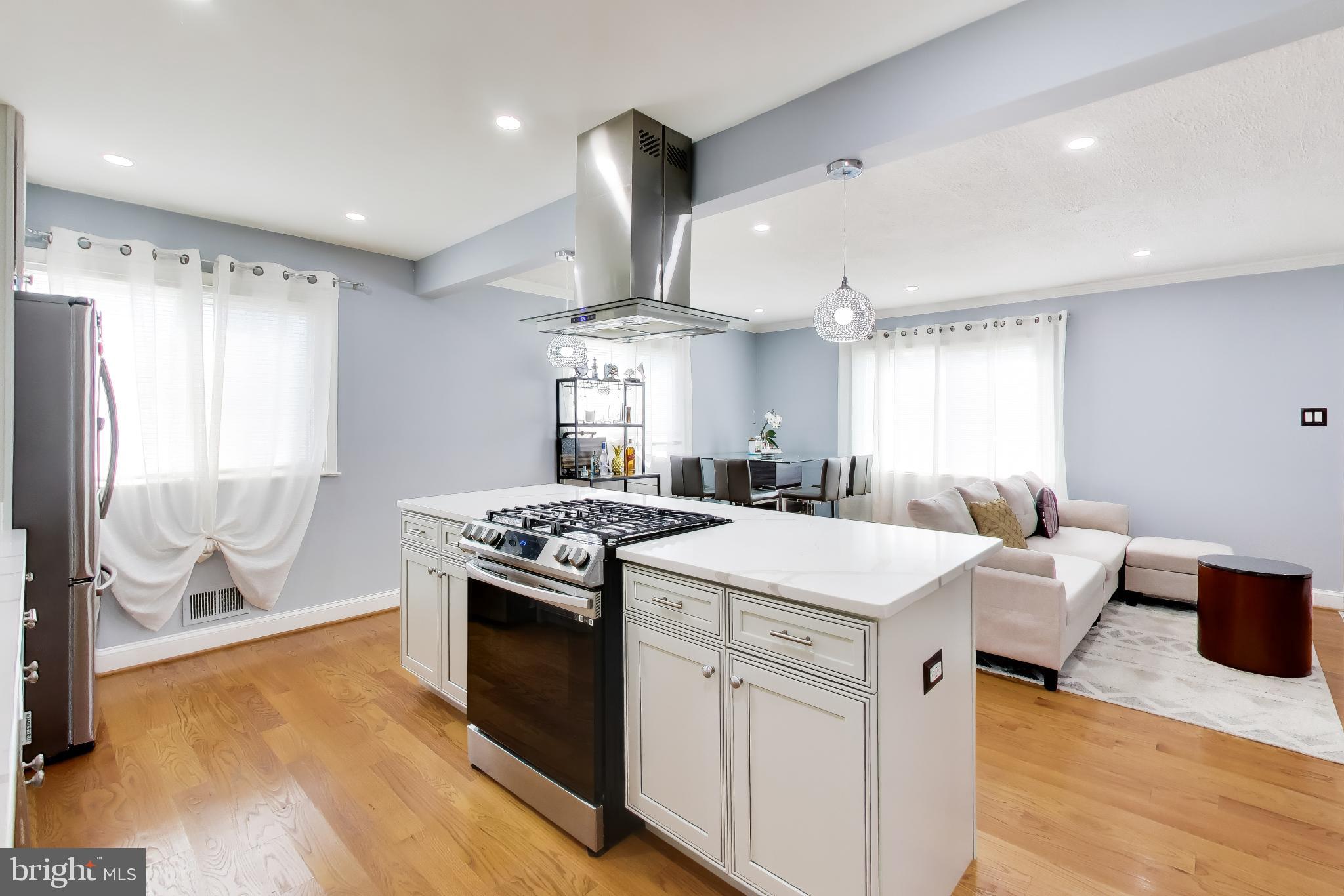 FAIRLAWN - Residential