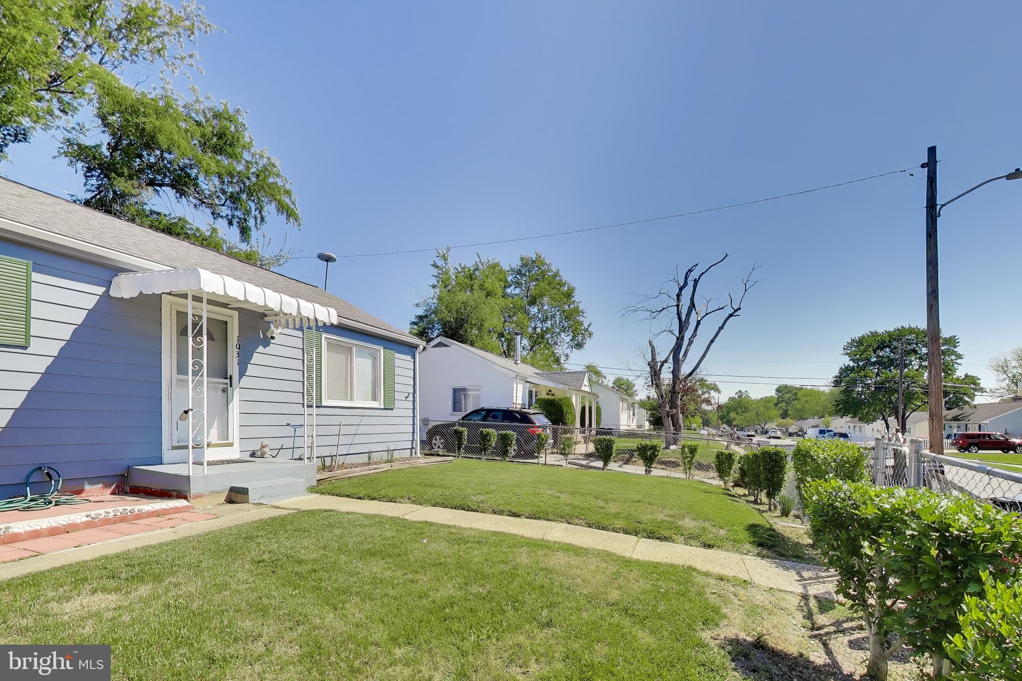 FAIRLAWN - Residential