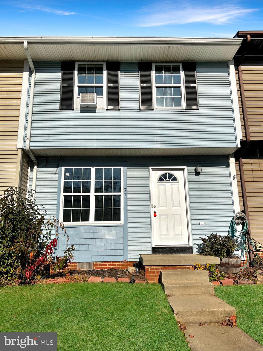 Discover comfort and convenience in this charming 3-bedroom, 1-bath townhome ideally situated near commuter routes to DC, MD, and NVA. The warm ambiance of the nice-sized living room welcomes you home, while the well-appointed eat-in kitchen, complete with appliances, provides the perfect space for gatherings. A sliding door from the kitchen opens onto a small deck & fenced in yard which offers a tranquil outdoor retreat. With its practical layout and proximity to major transportation hubs, this townhome effortlessly blends coziness with practicality for an ideal living experience.
