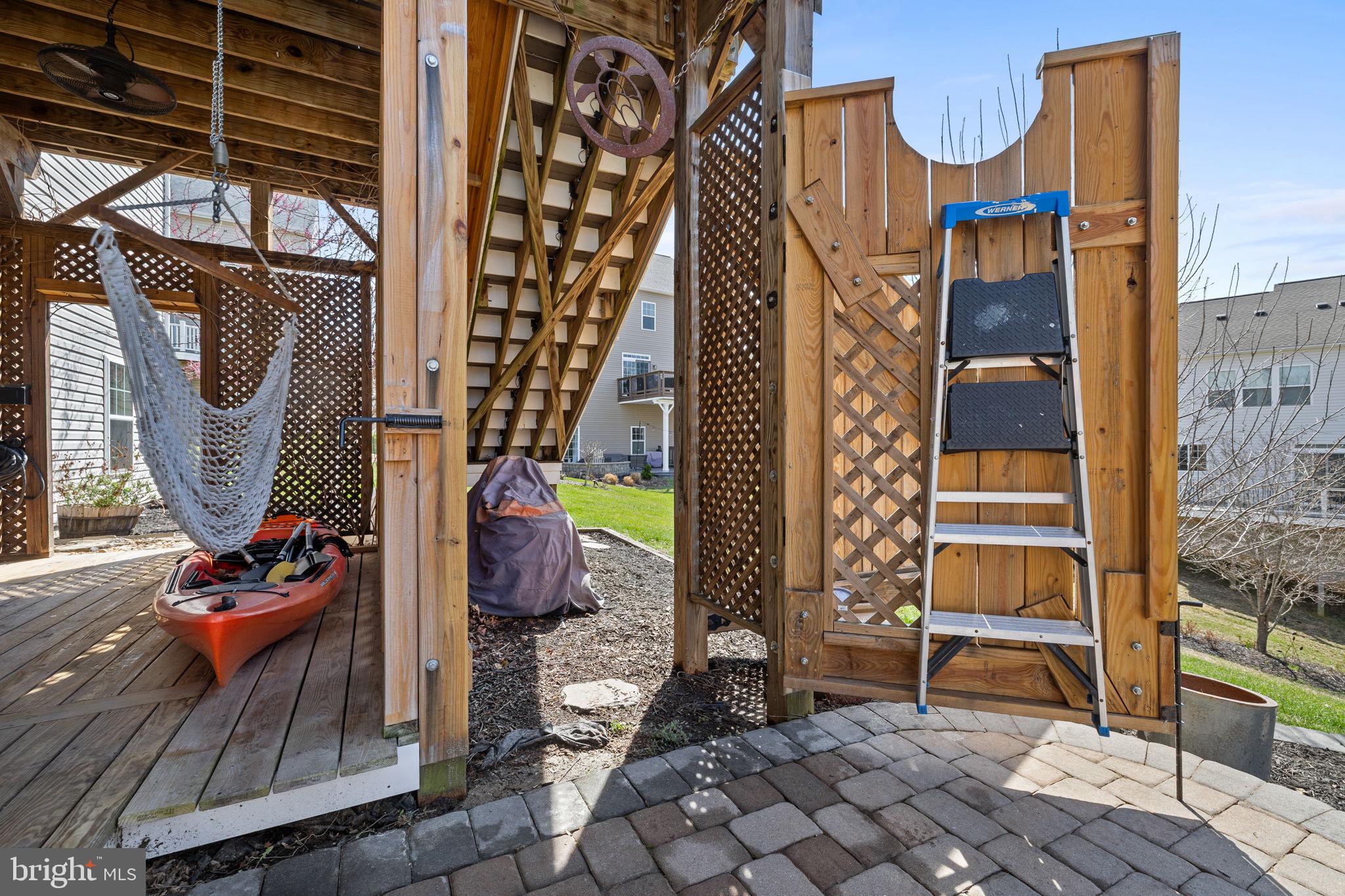 HOPE HILL CROSSING - Residential