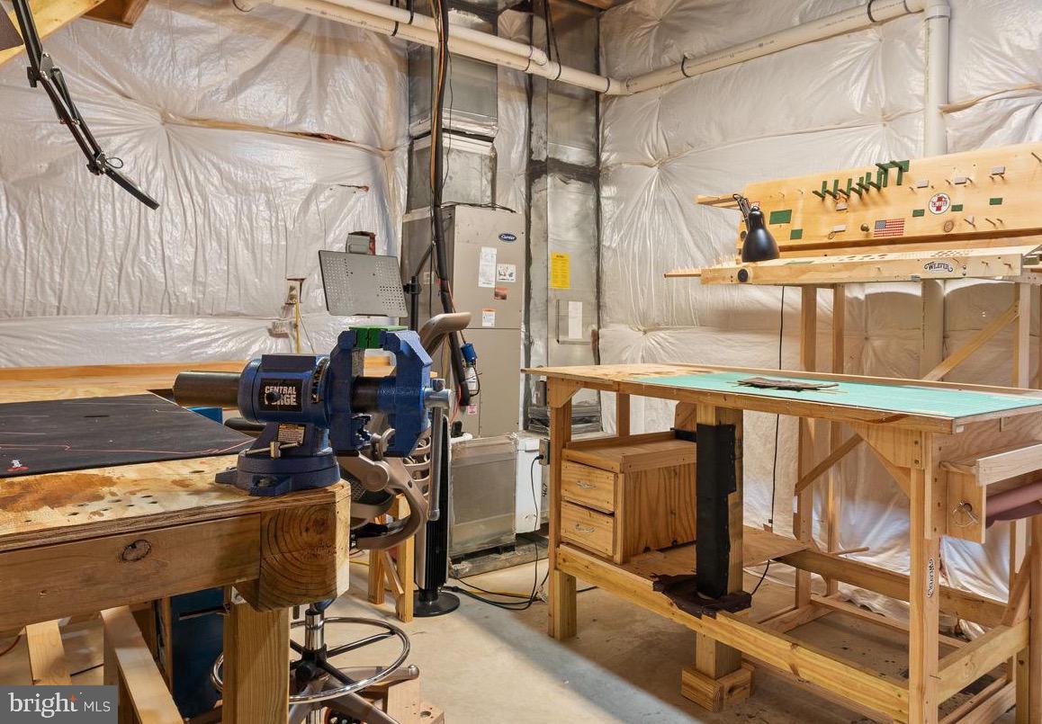 HOPE HILL CROSSING - Residential