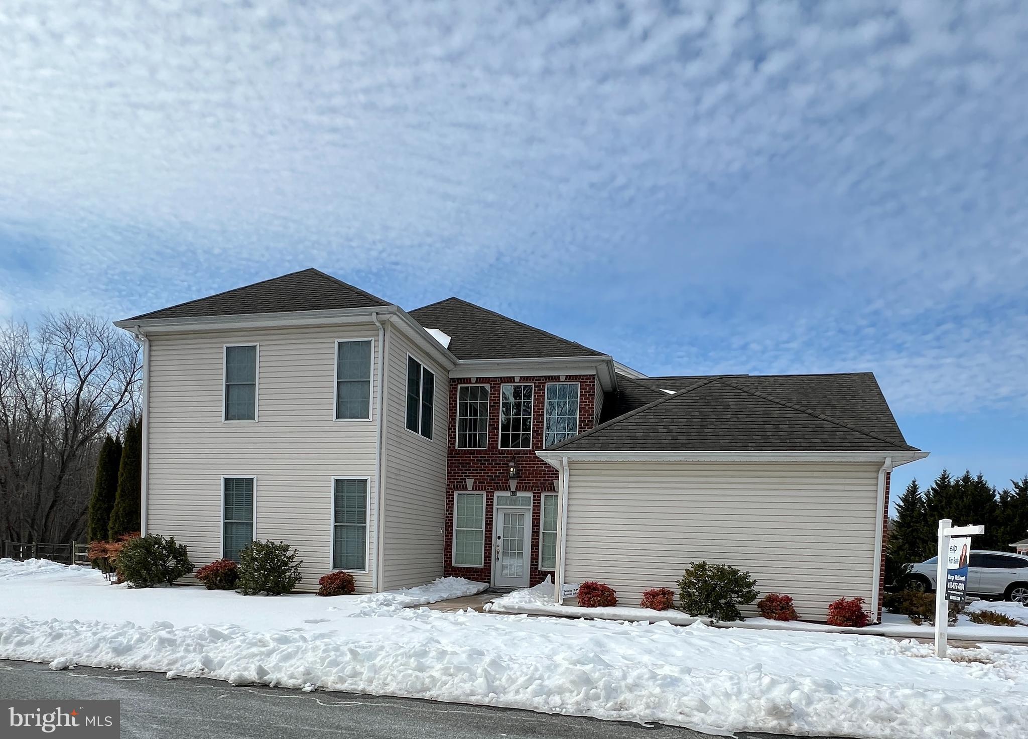 DIXIE MEADOWS - Residential