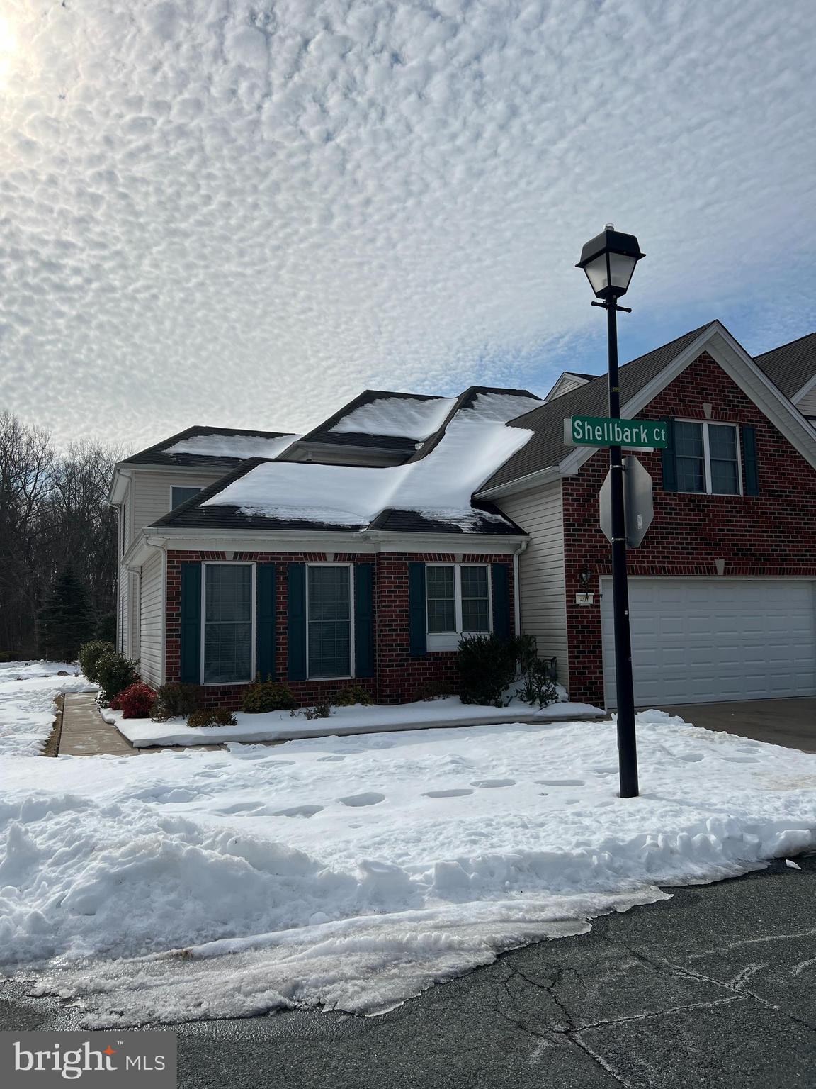 DIXIE MEADOWS - Residential