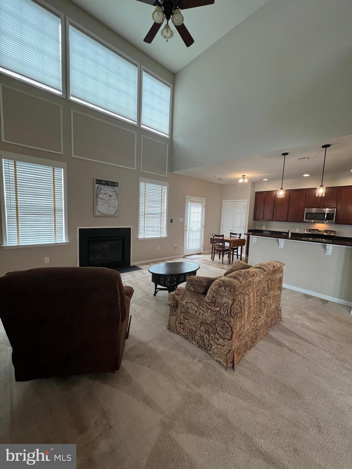 DIXIE MEADOWS - Residential