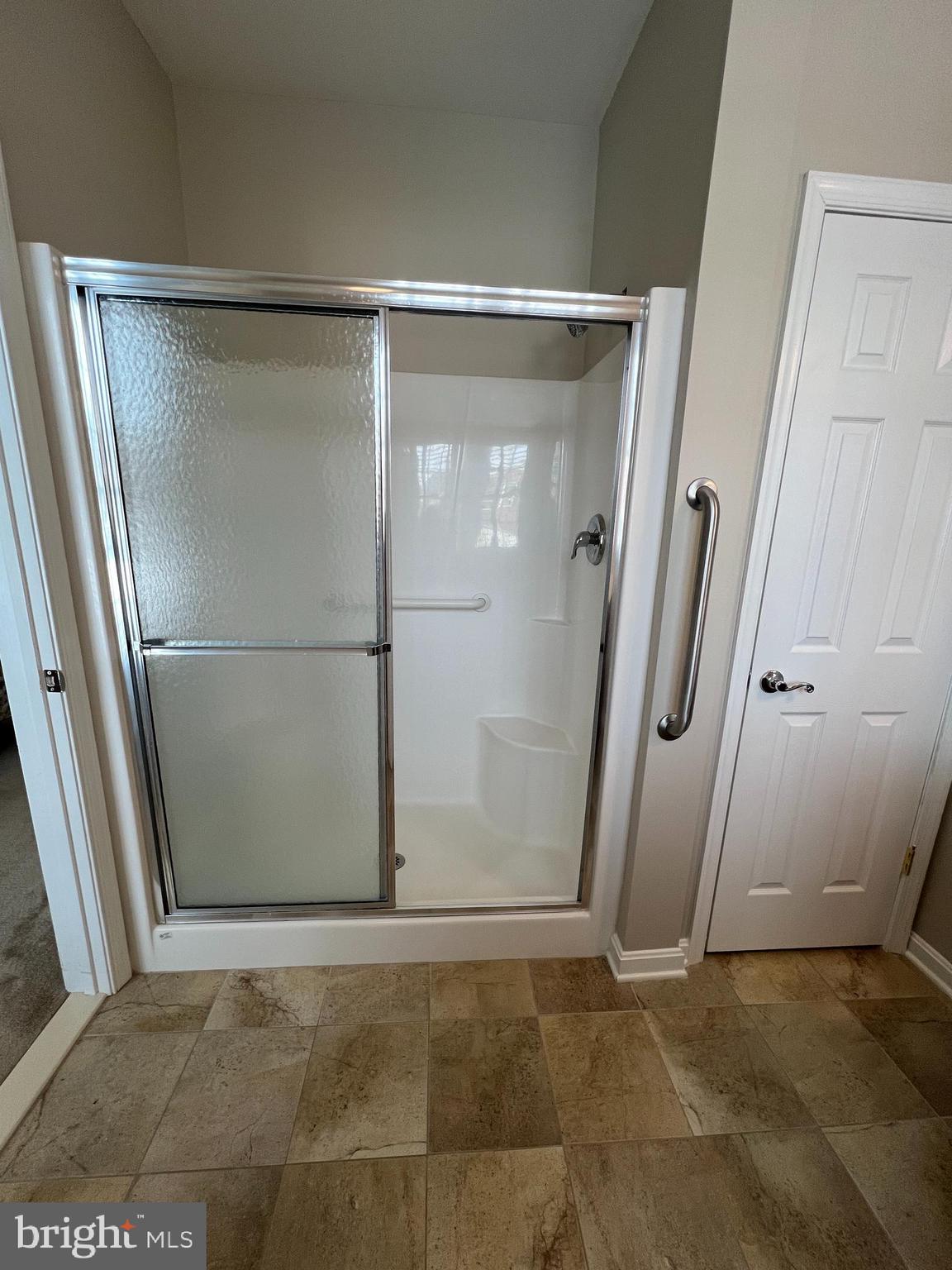 DIXIE MEADOWS - Residential