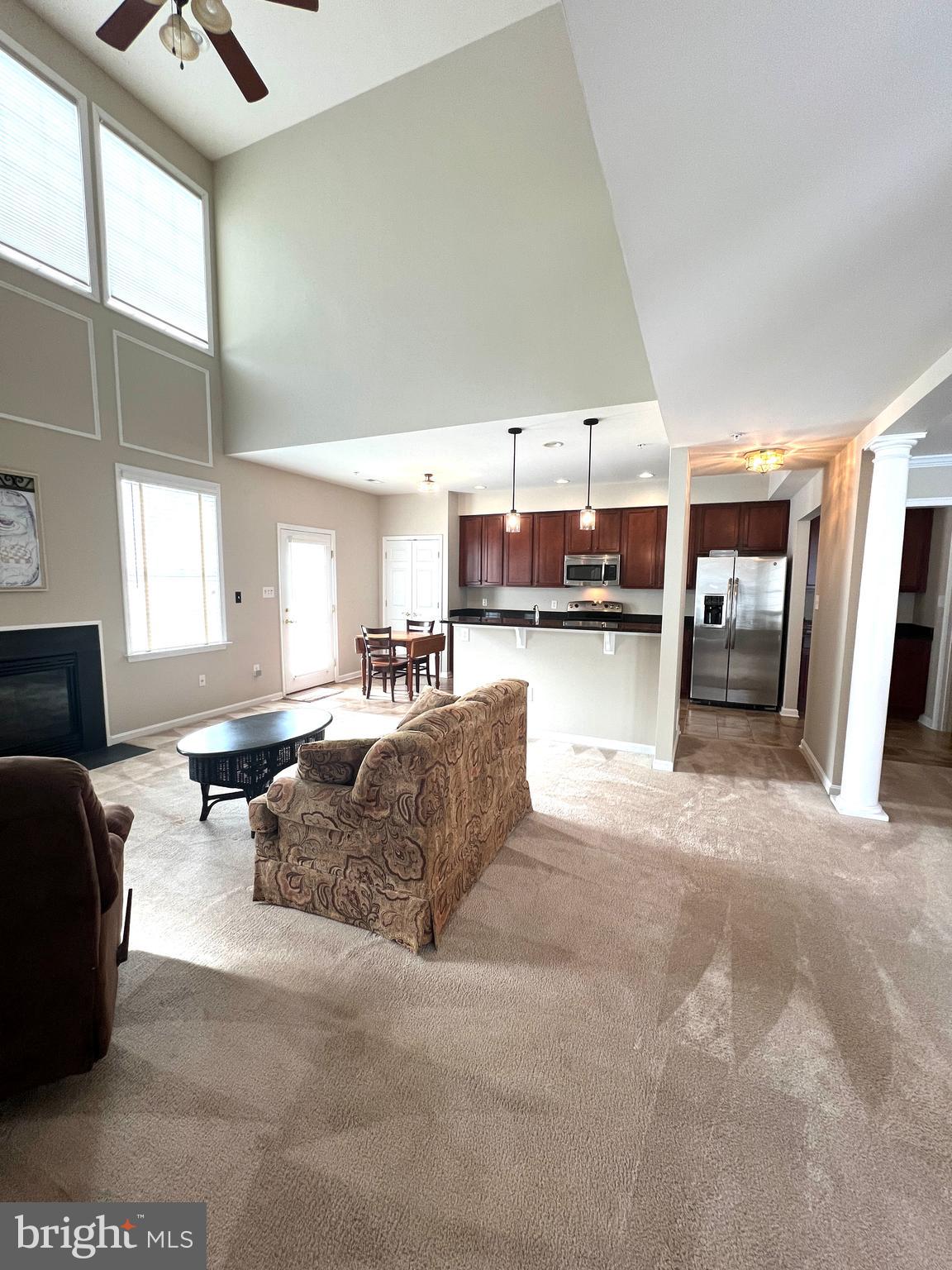 DIXIE MEADOWS - Residential