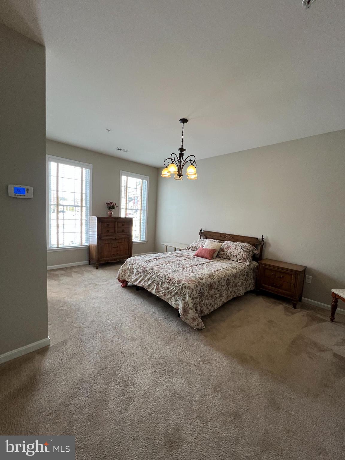 DIXIE MEADOWS - Residential