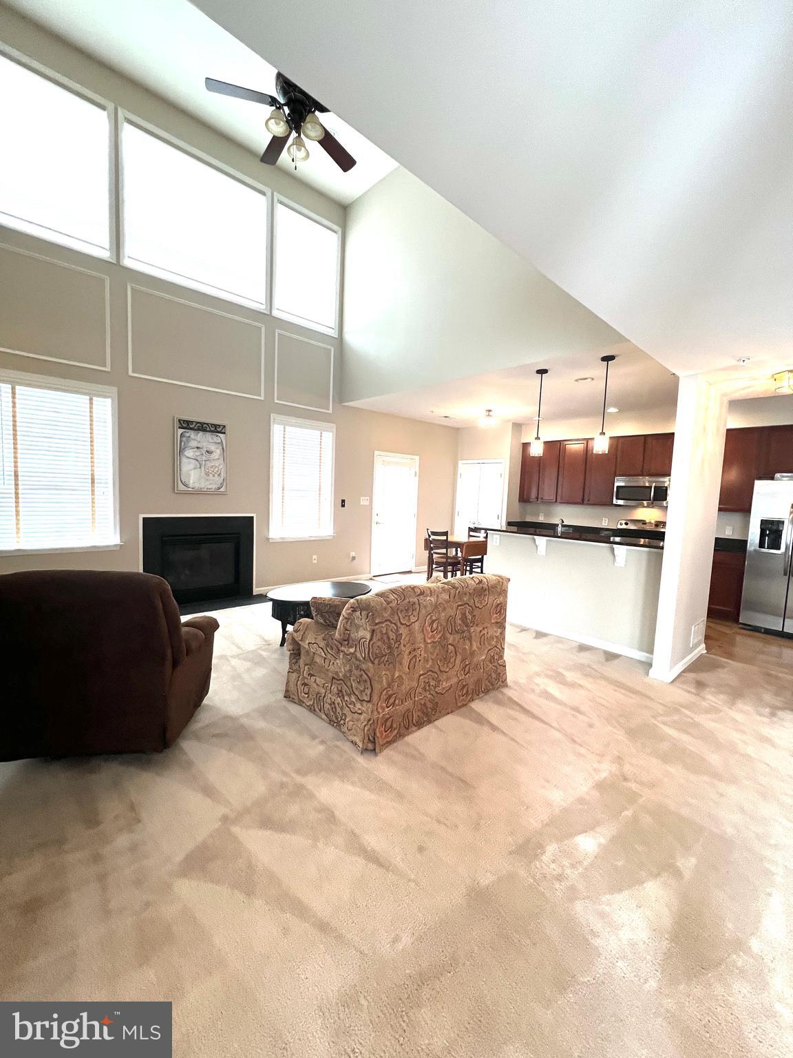 DIXIE MEADOWS - Residential