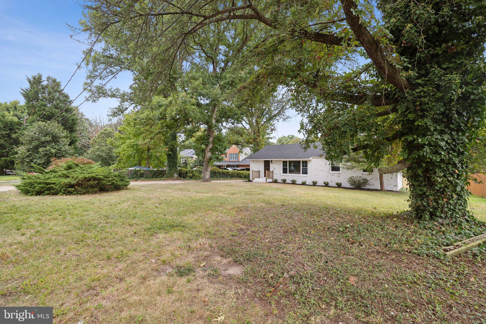 GROVETON - Residential Lease