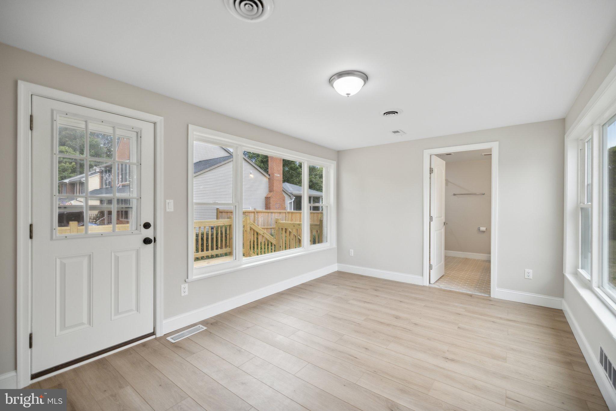 GROVETON - Residential Lease