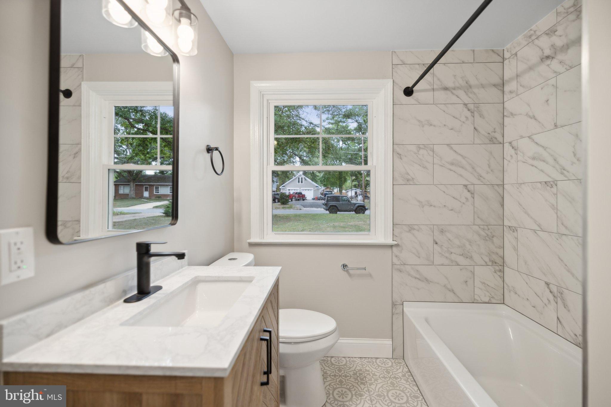 GROVETON - Residential Lease