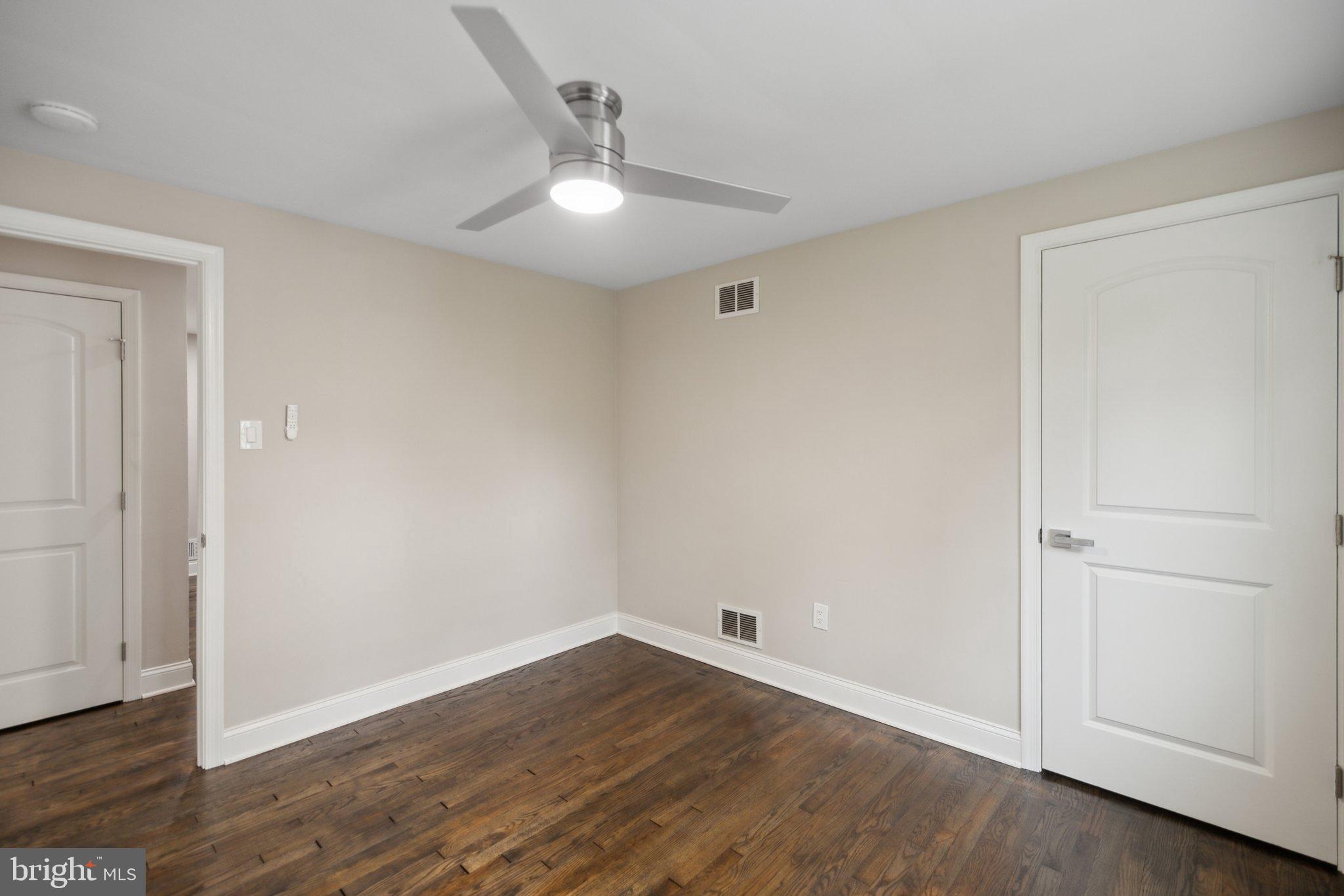 GROVETON - Residential Lease