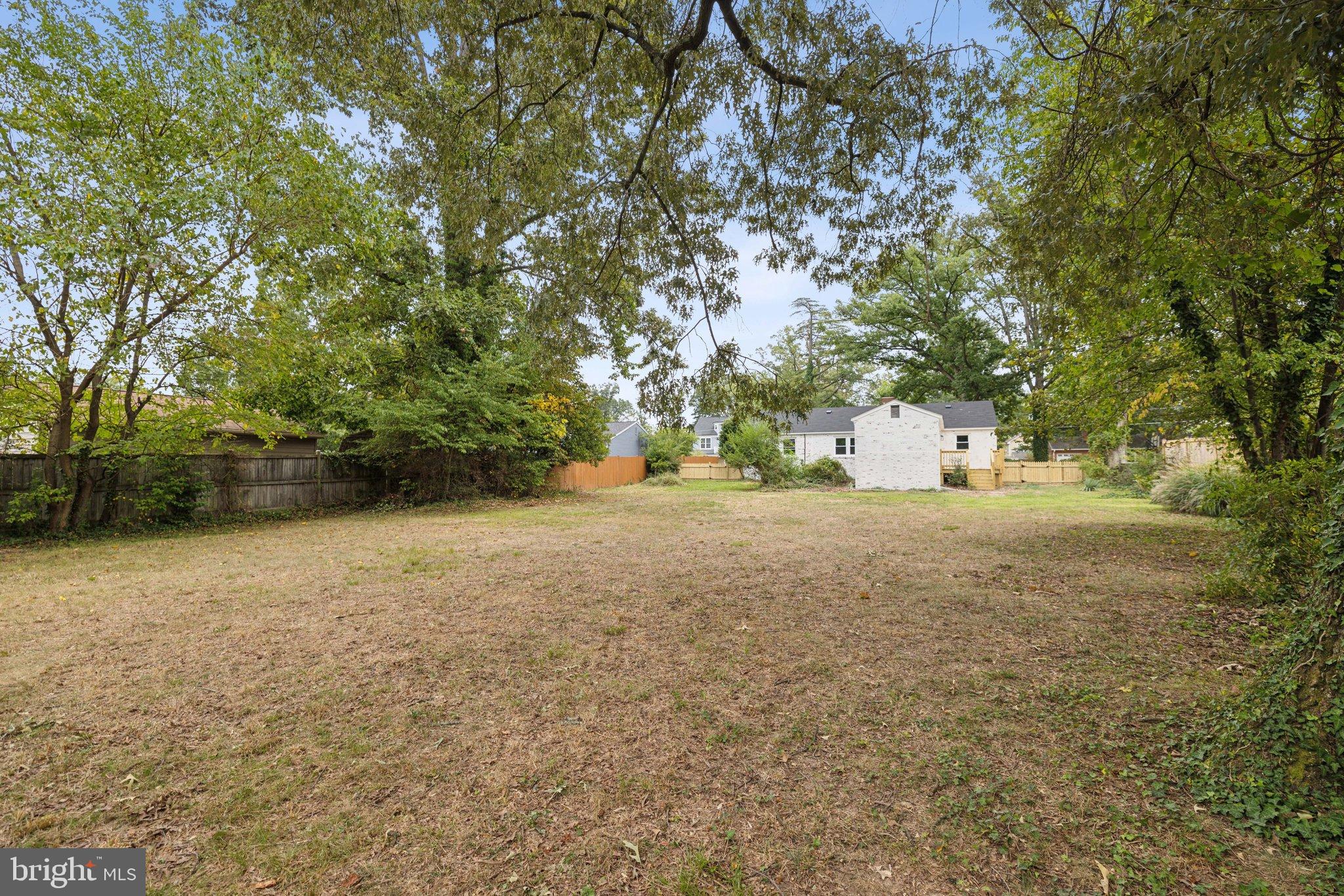 GROVETON - Residential Lease