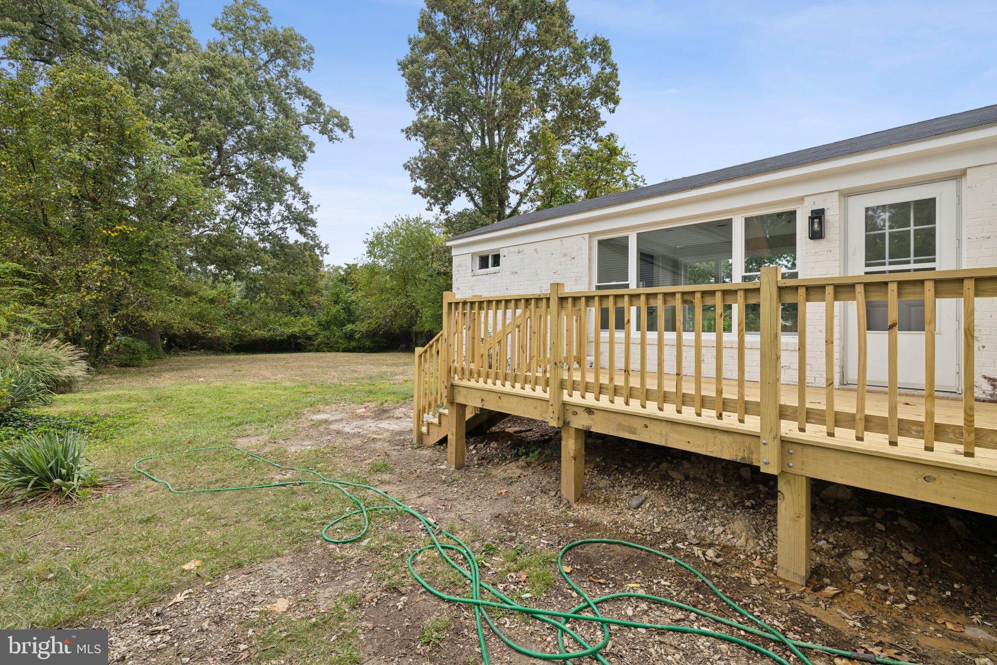 GROVETON - Residential Lease