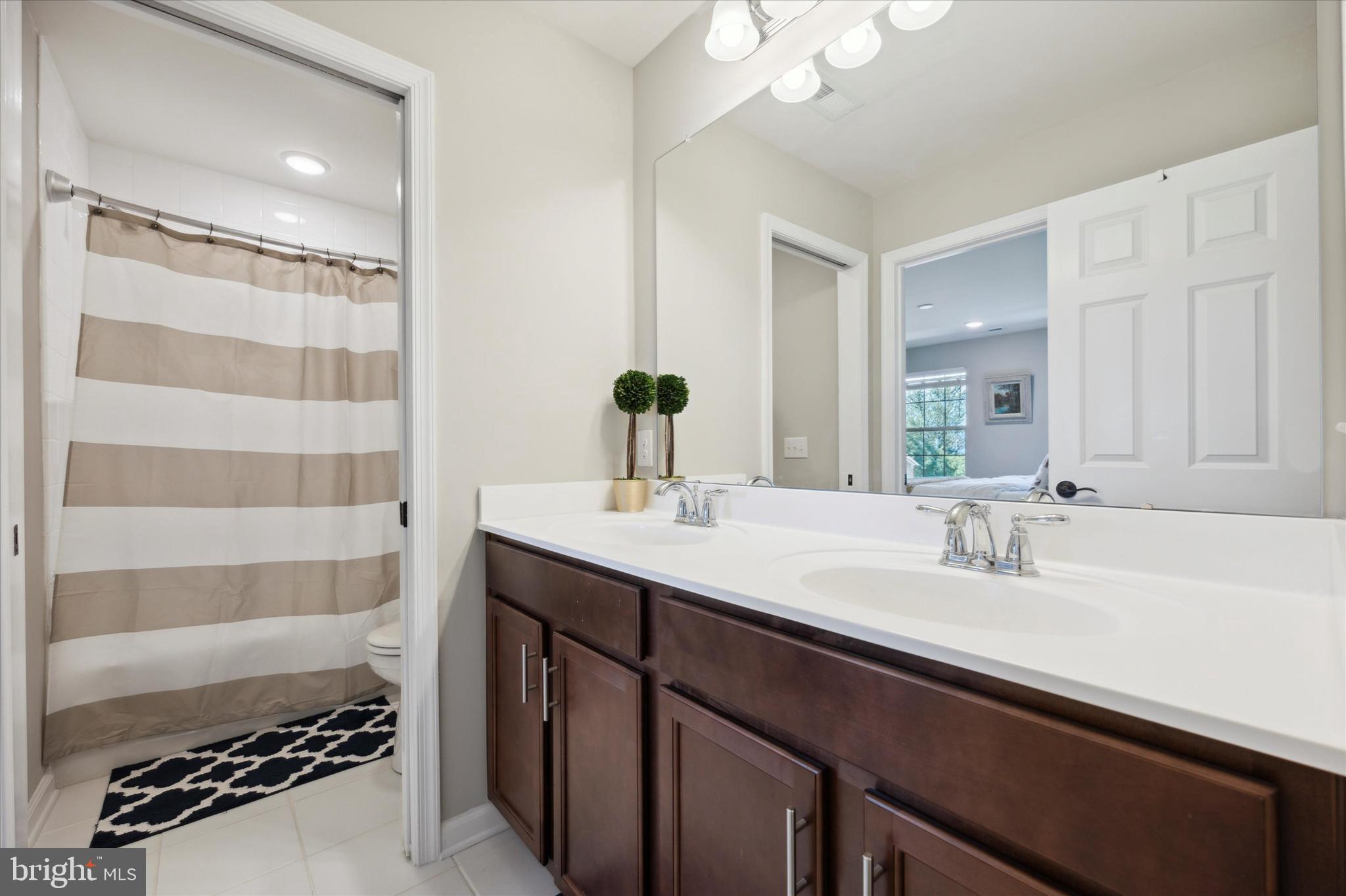 HILLTOP - Residential