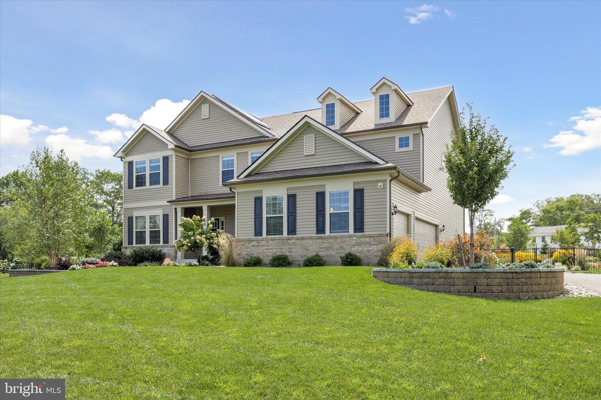 HILLTOP - Residential