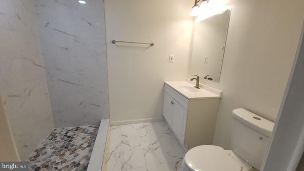 12411 THOMPSON RD, BOWIE, MD 20720 - Image 5bdbf7a94194f3fa59ab9bdf742583df/1920877157