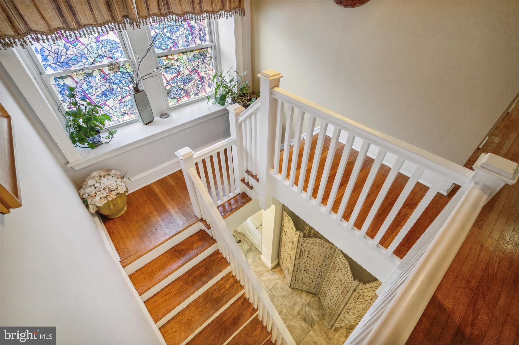 EAST OAK LANE - Residential