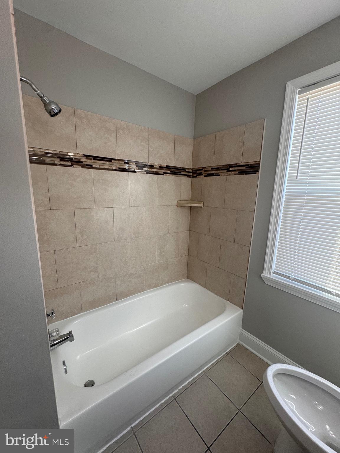 ERDMAN - Residential Lease
