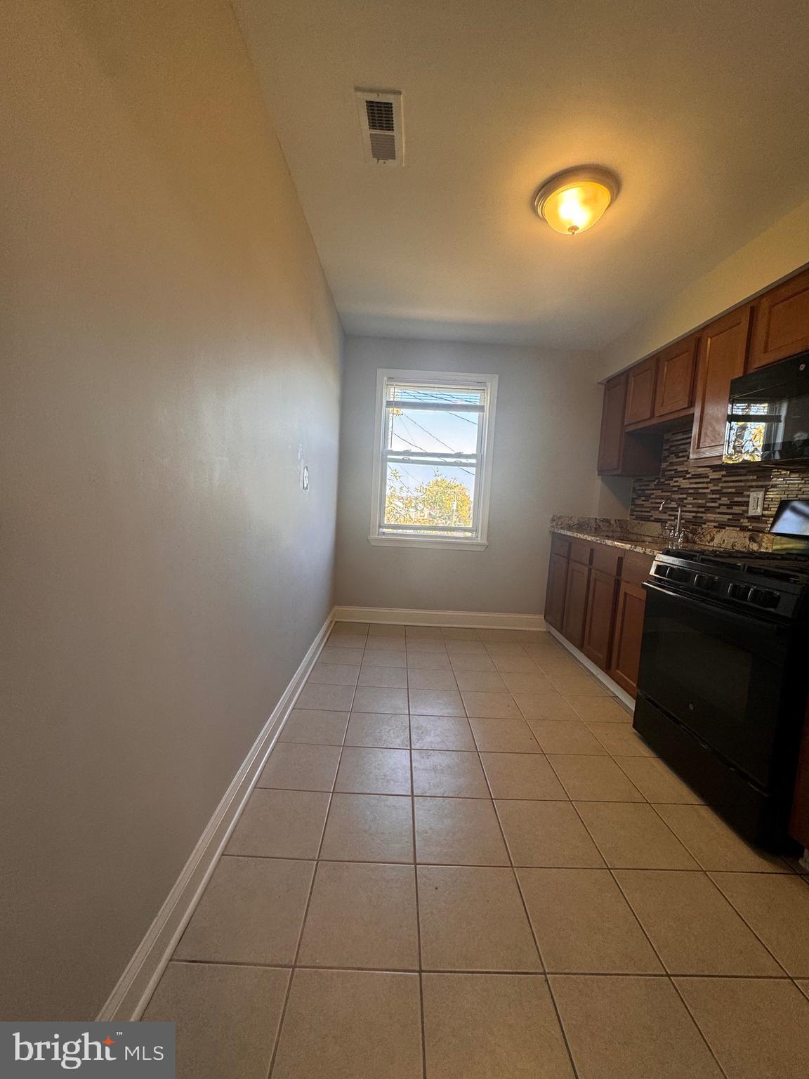 ERDMAN - Residential Lease