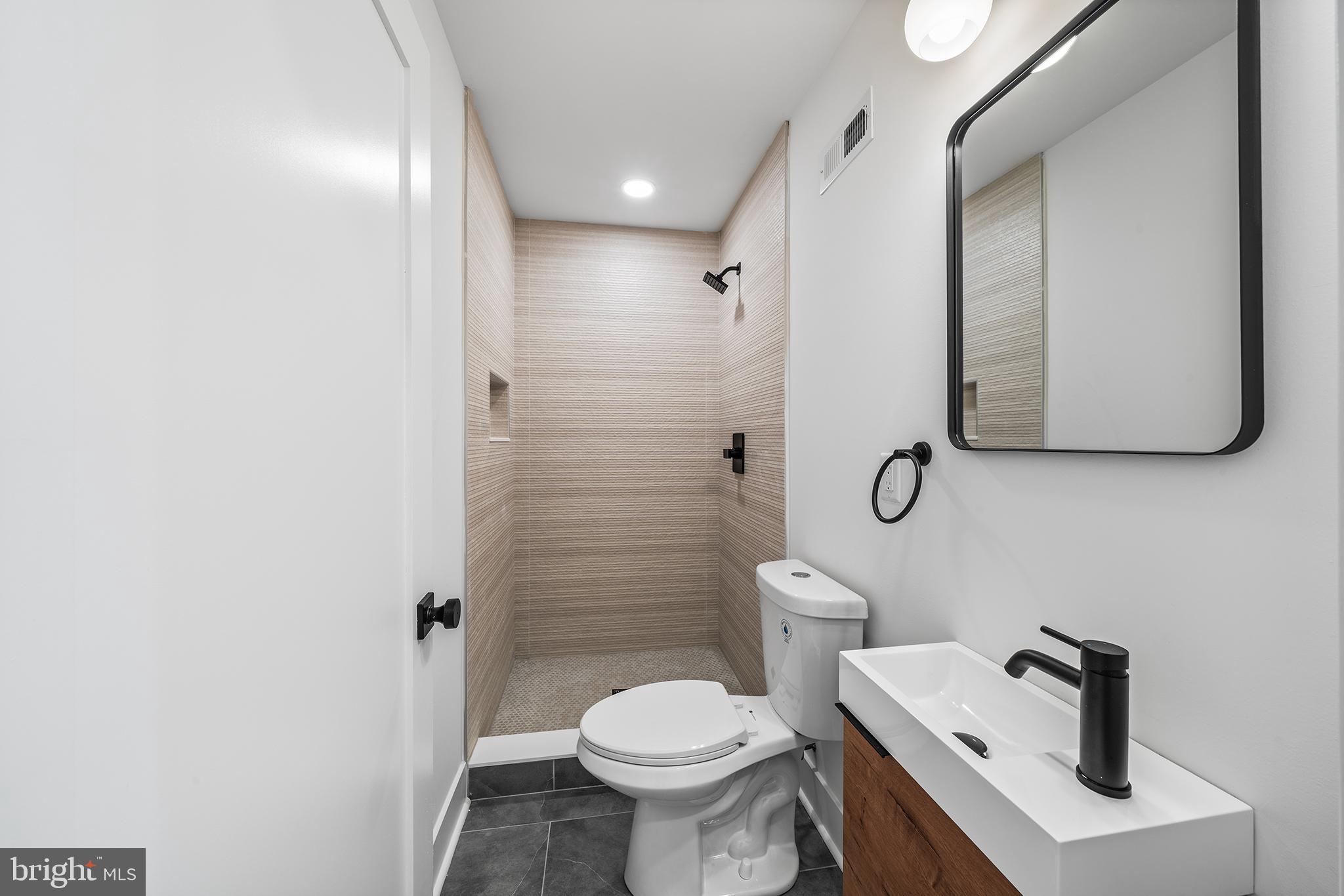 PHILADELPHIA (SOUTH) - Residential