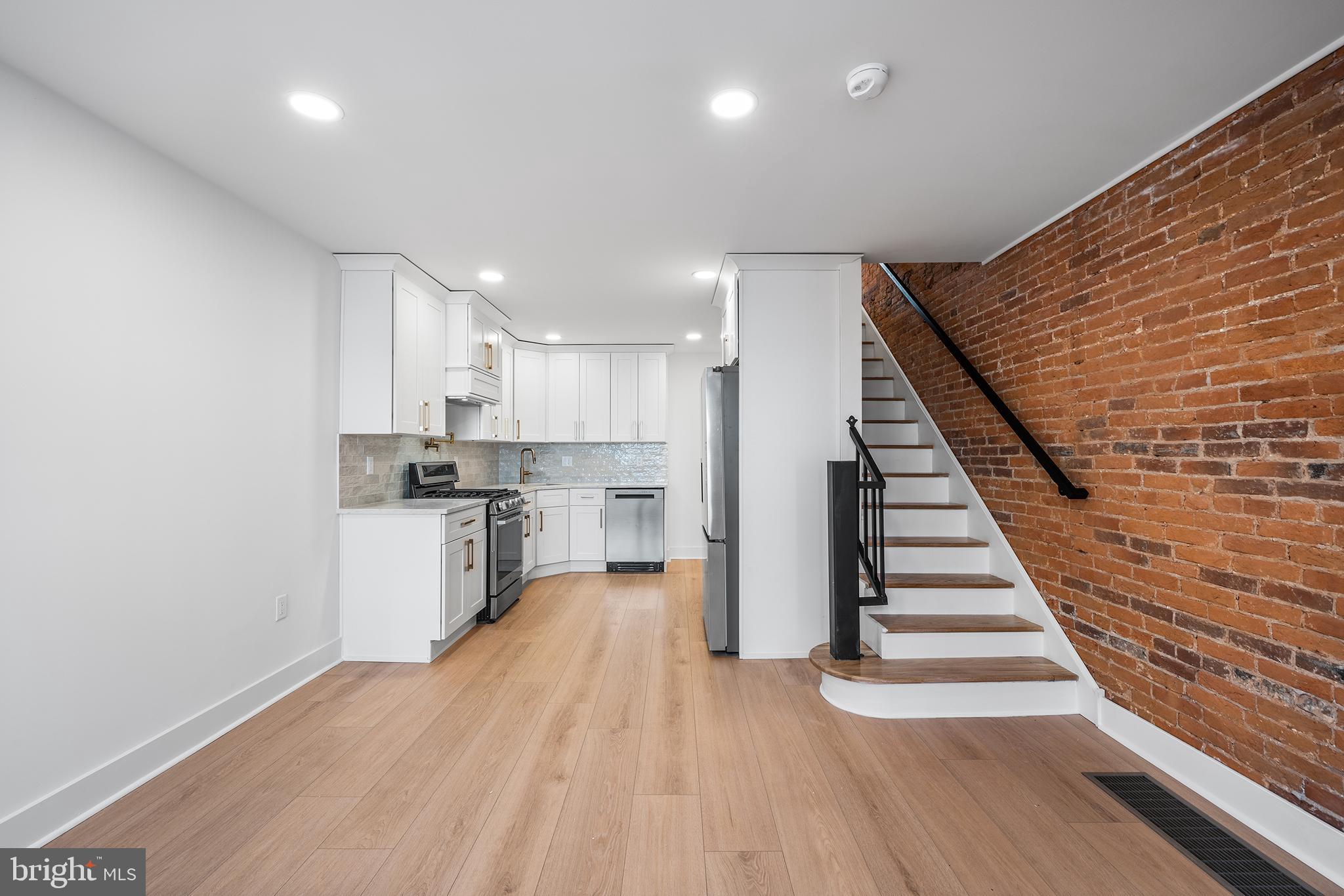 PHILADELPHIA (SOUTH) - Residential