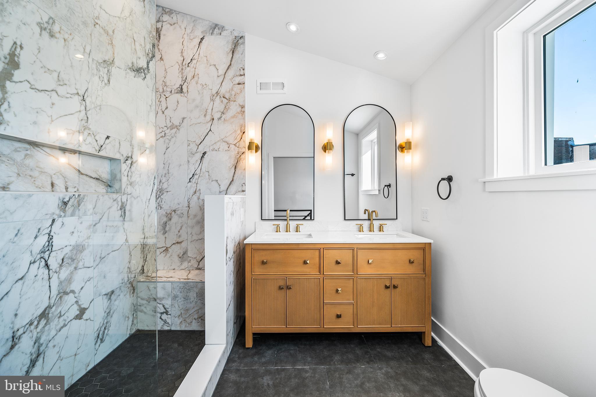 PHILADELPHIA (SOUTH) - Residential