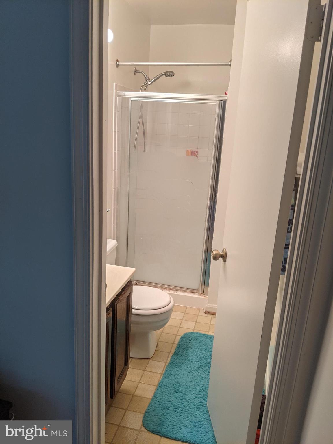 GLEN ALDEN - Residential Lease