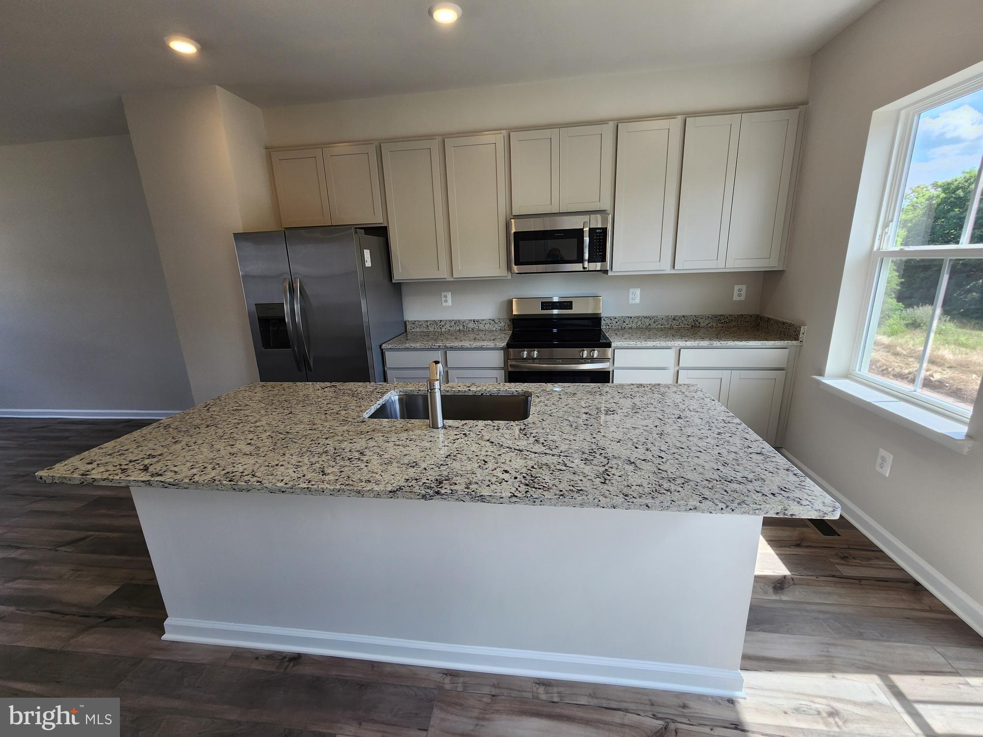 WILLOW GLEN - Residential Lease