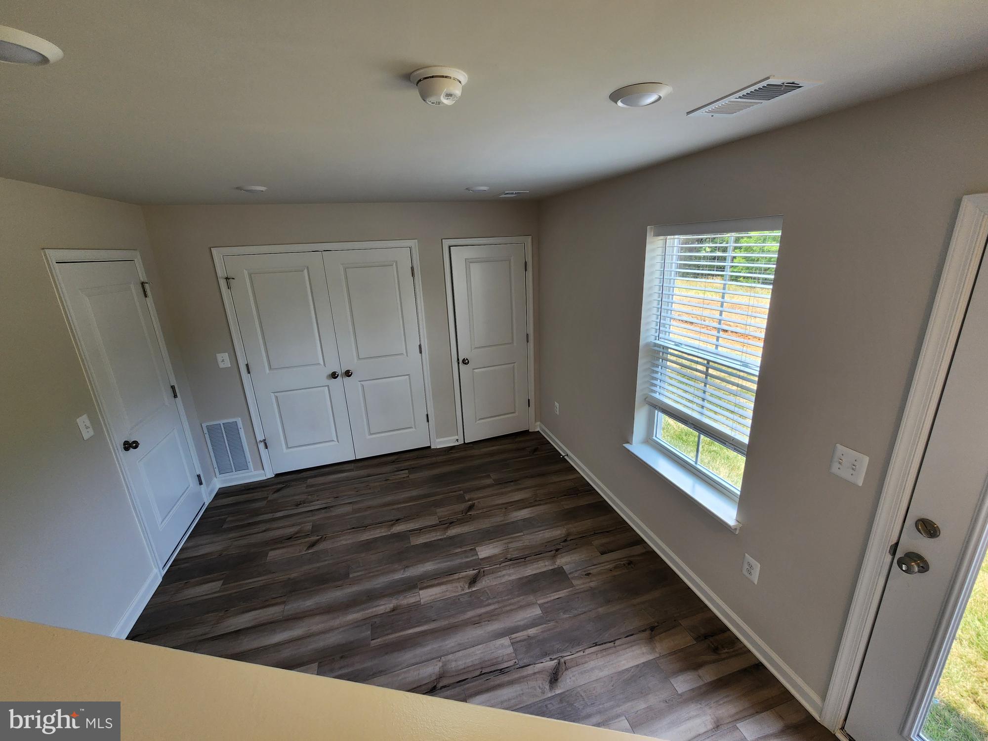 WILLOW GLEN - Residential Lease