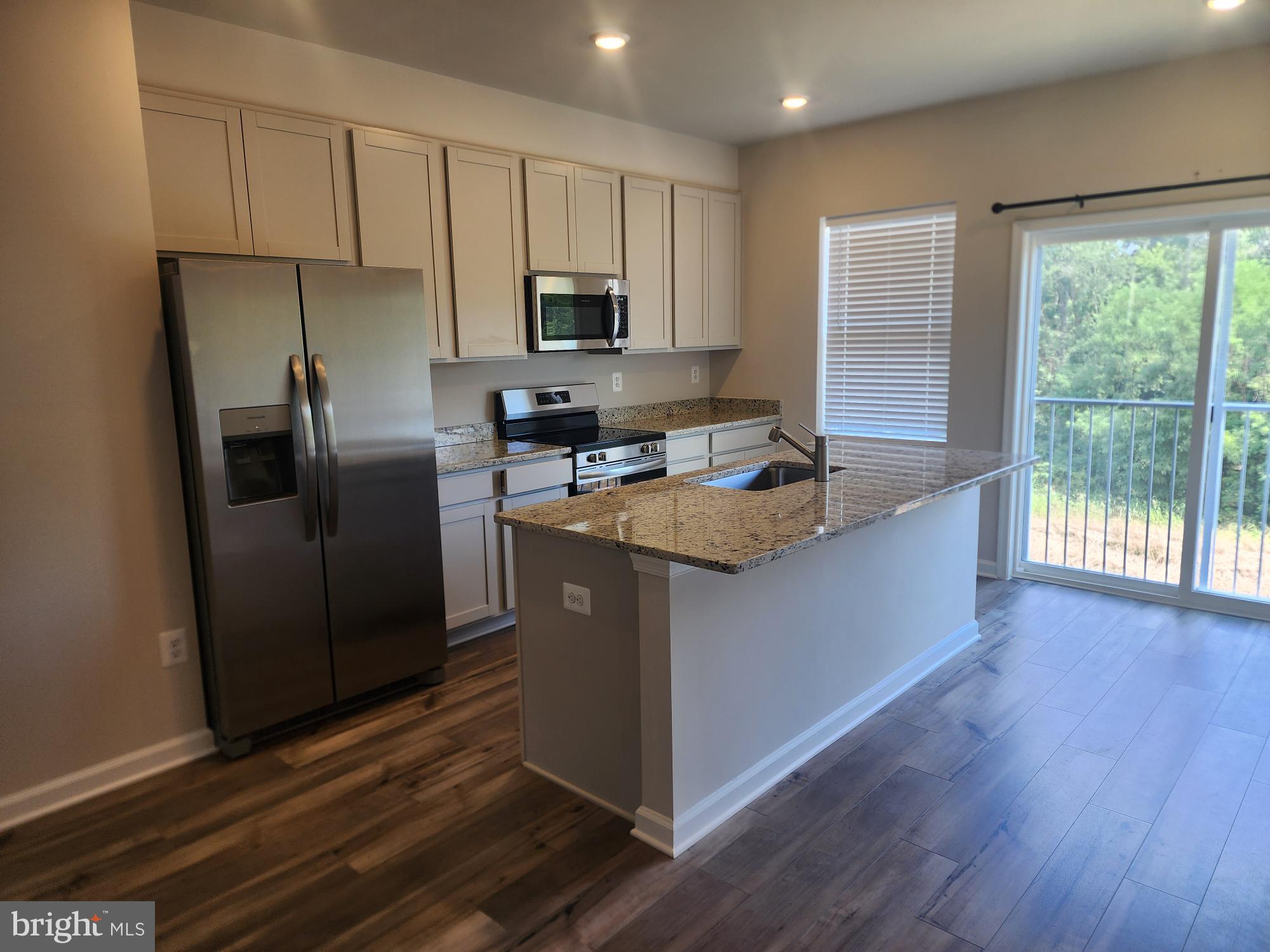WILLOW GLEN - Residential Lease