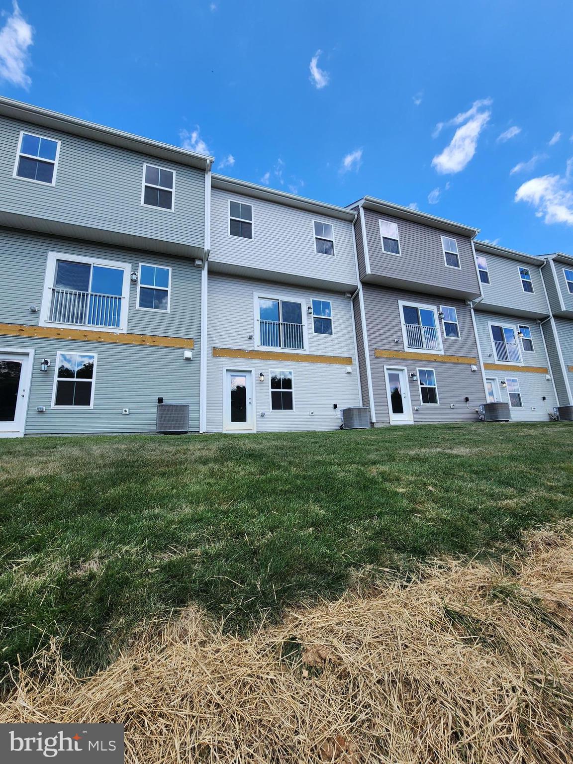 WILLOW GLEN - Residential Lease