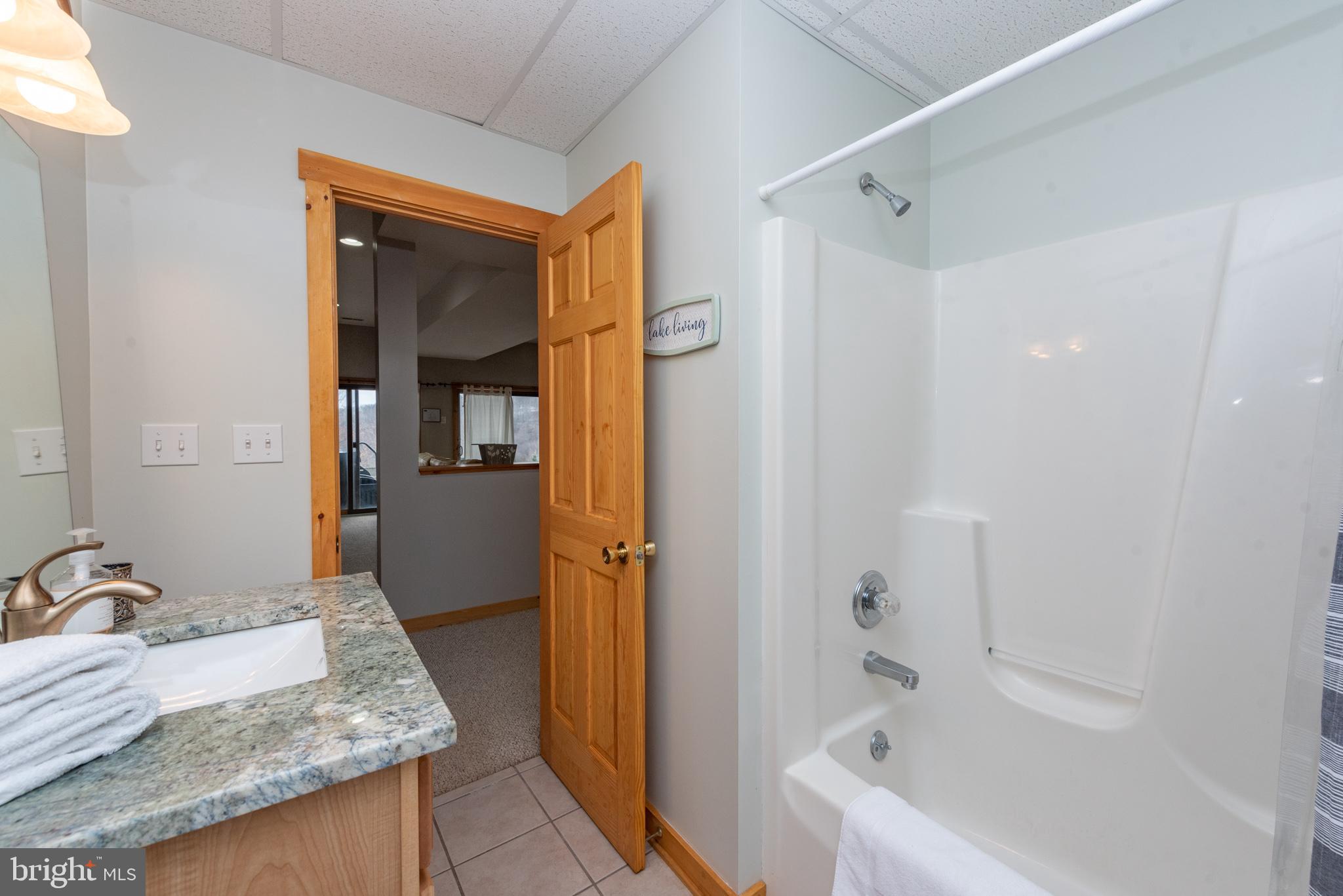 SOUTHRIDGE - Residential