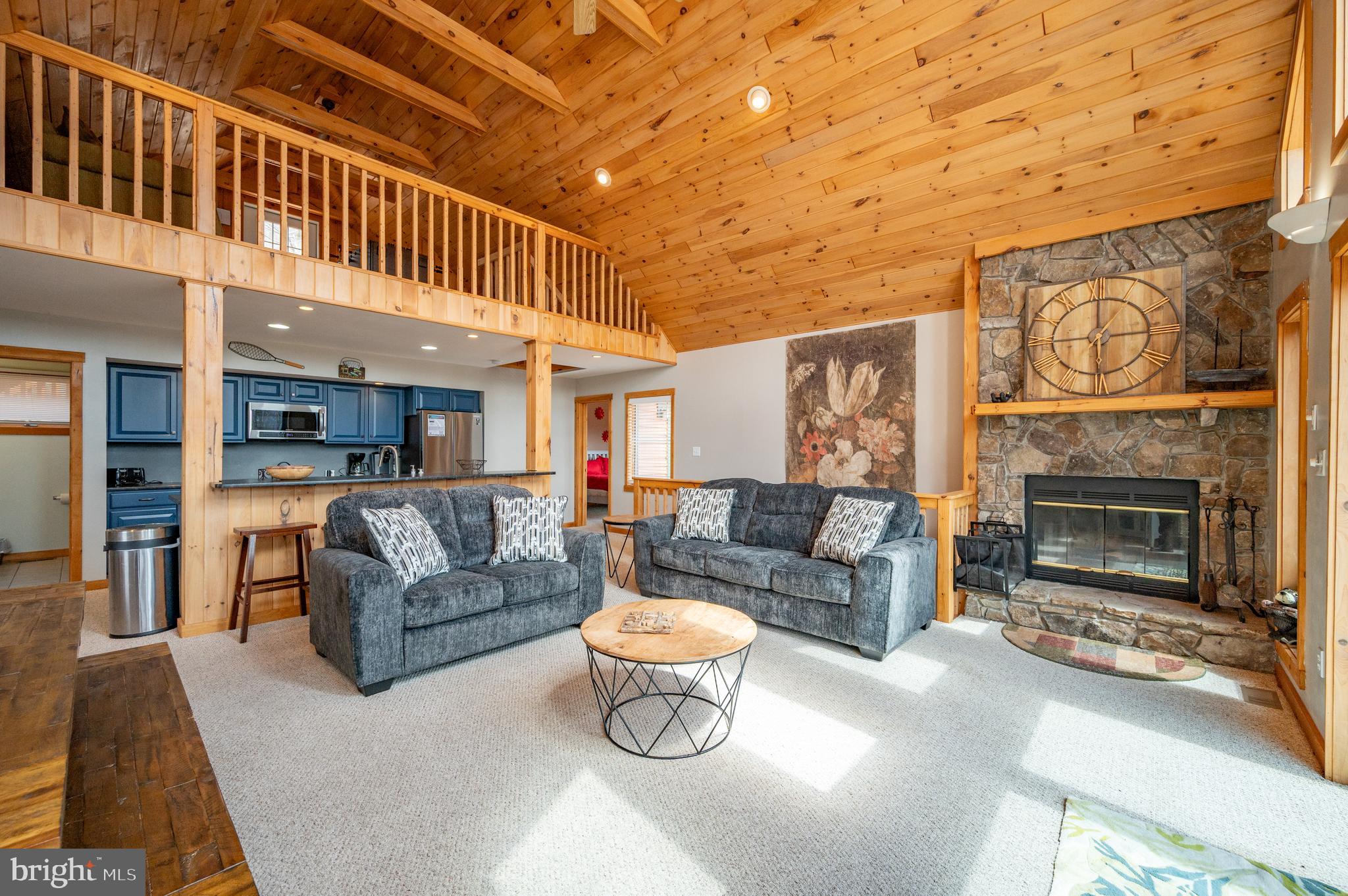 SOUTHRIDGE - Residential