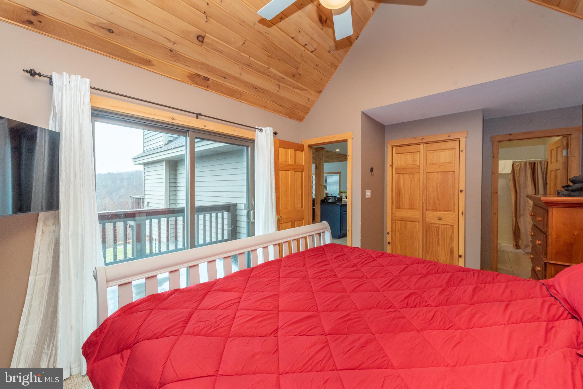 SOUTHRIDGE - Residential