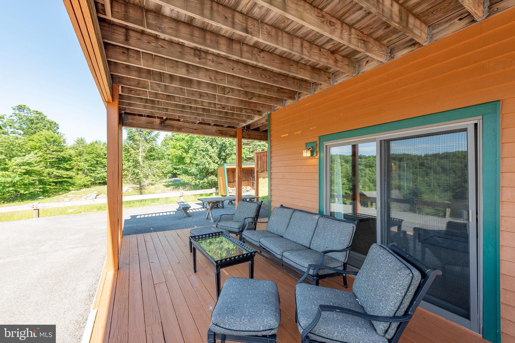 SOUTHRIDGE - Residential