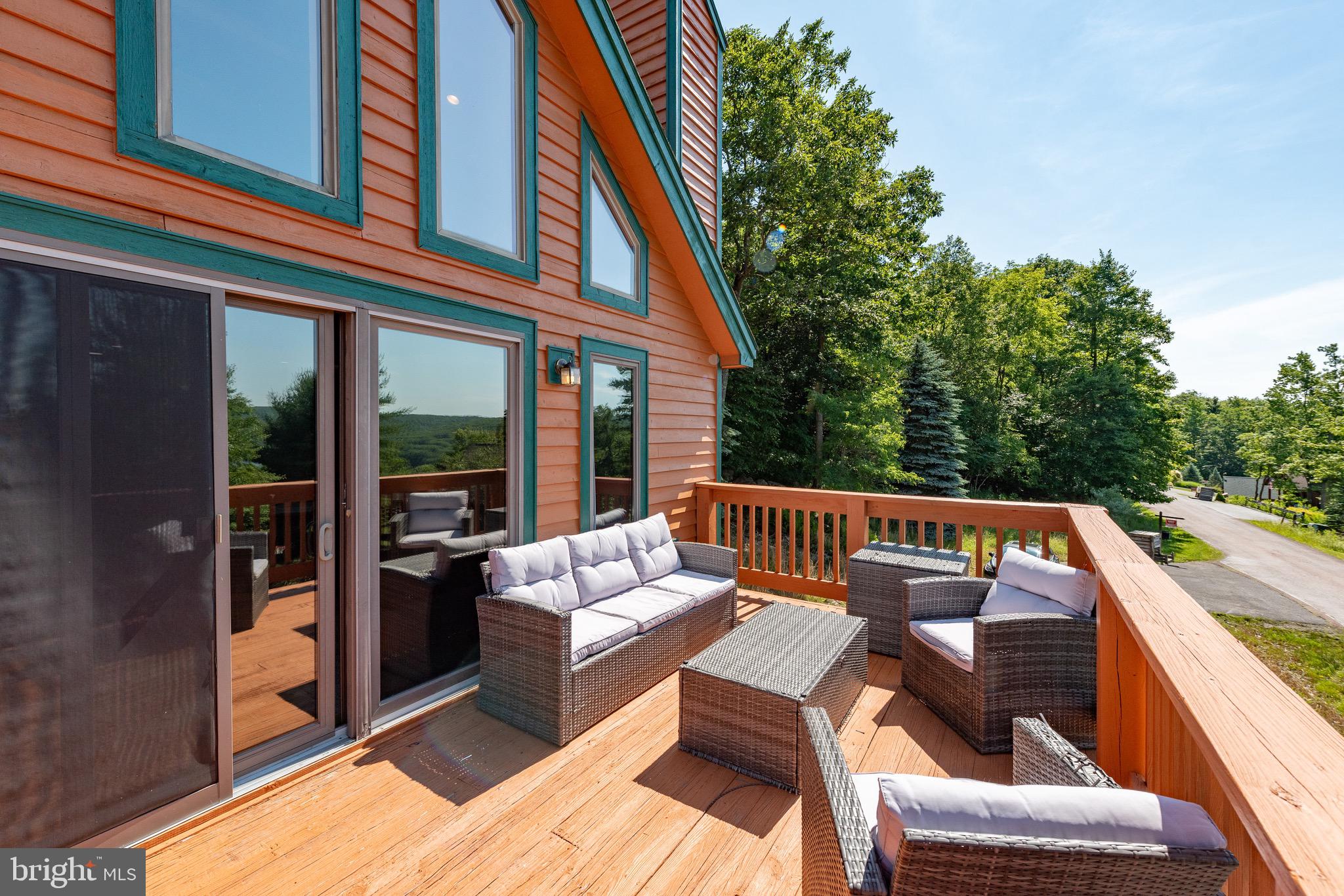 SOUTHRIDGE - Residential