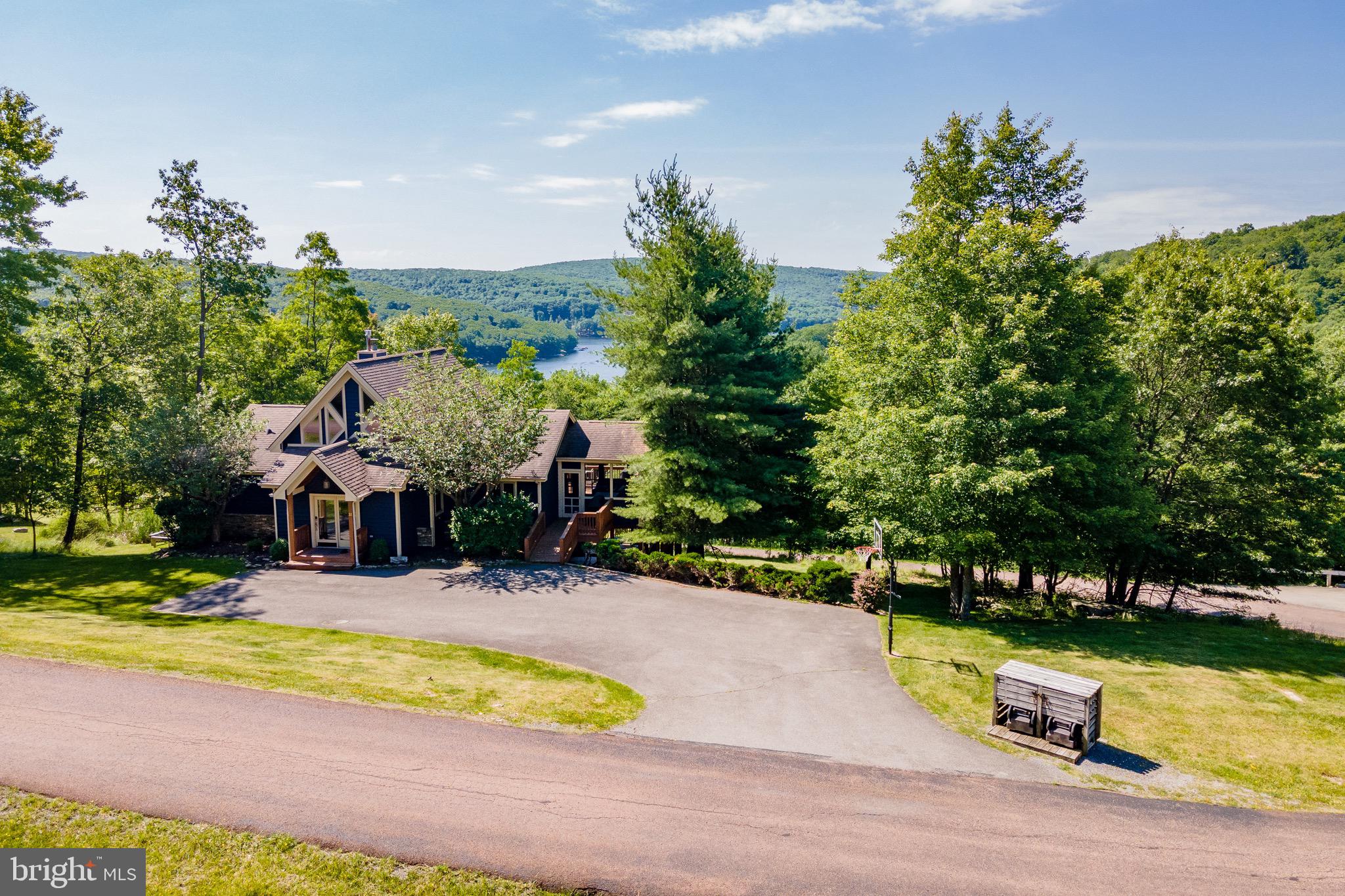 SOUTHRIDGE - Residential