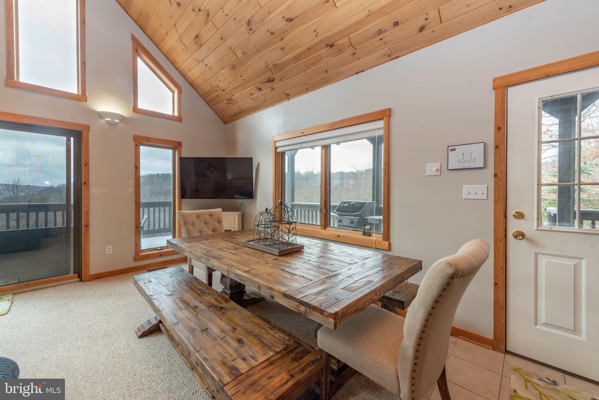 SOUTHRIDGE - Residential