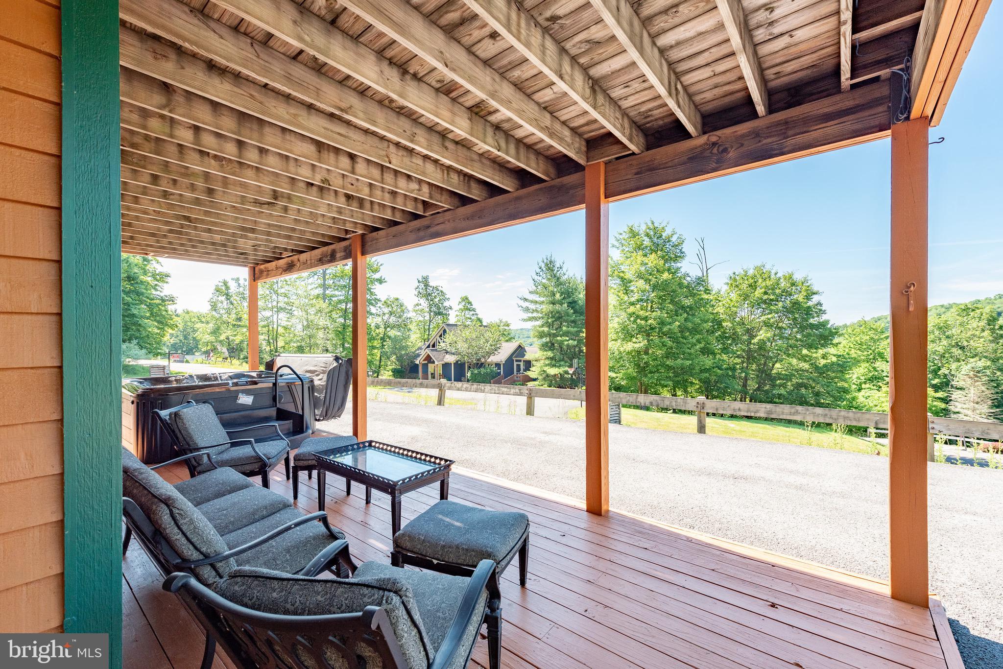 SOUTHRIDGE - Residential