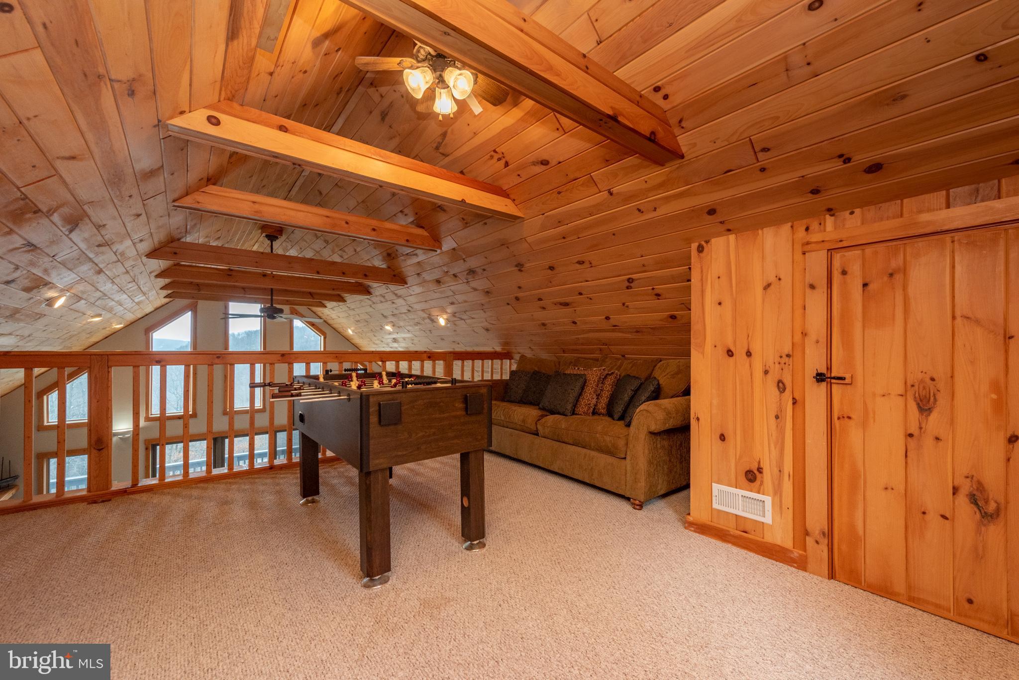 SOUTHRIDGE - Residential