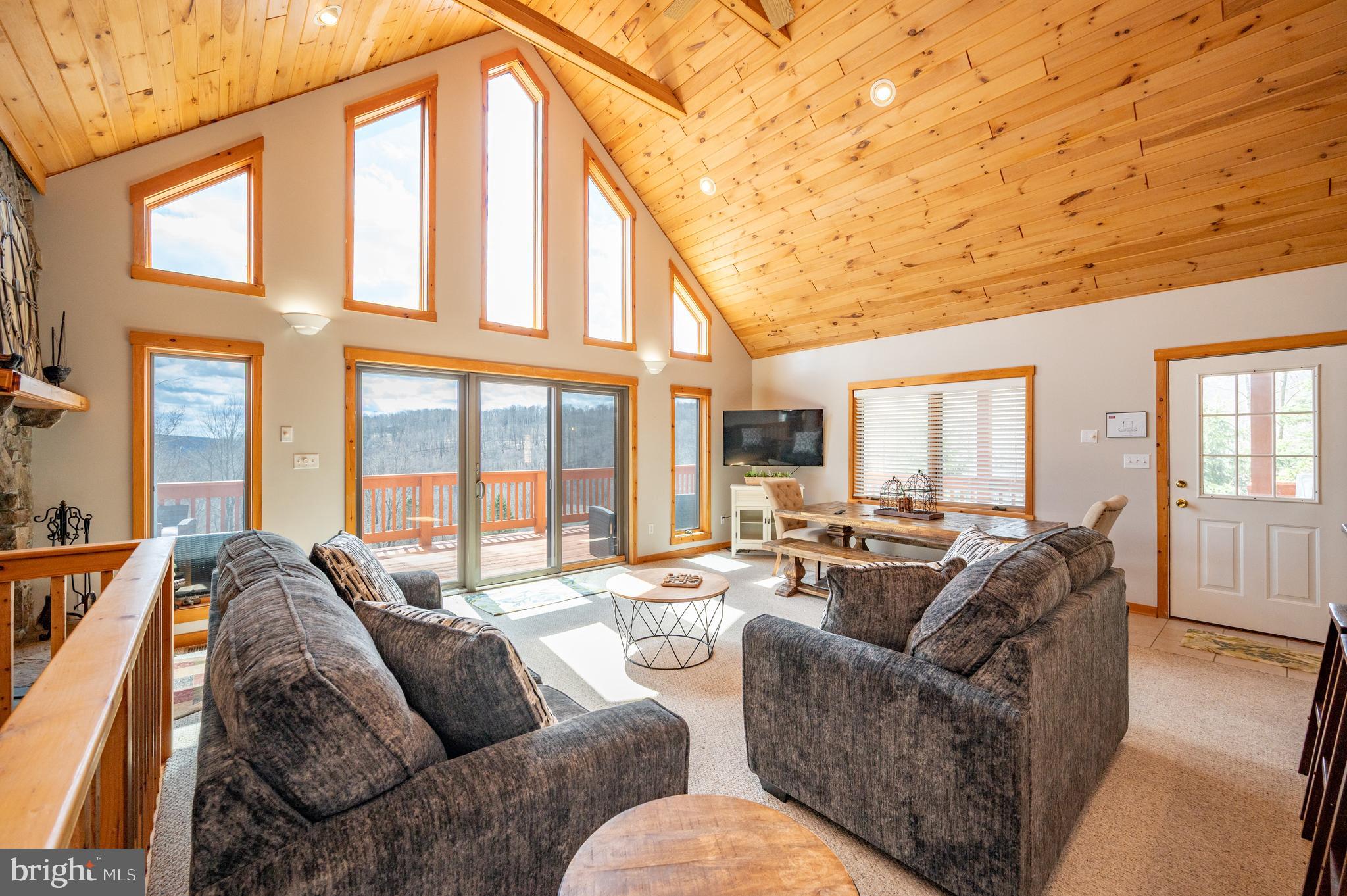 SOUTHRIDGE - Residential