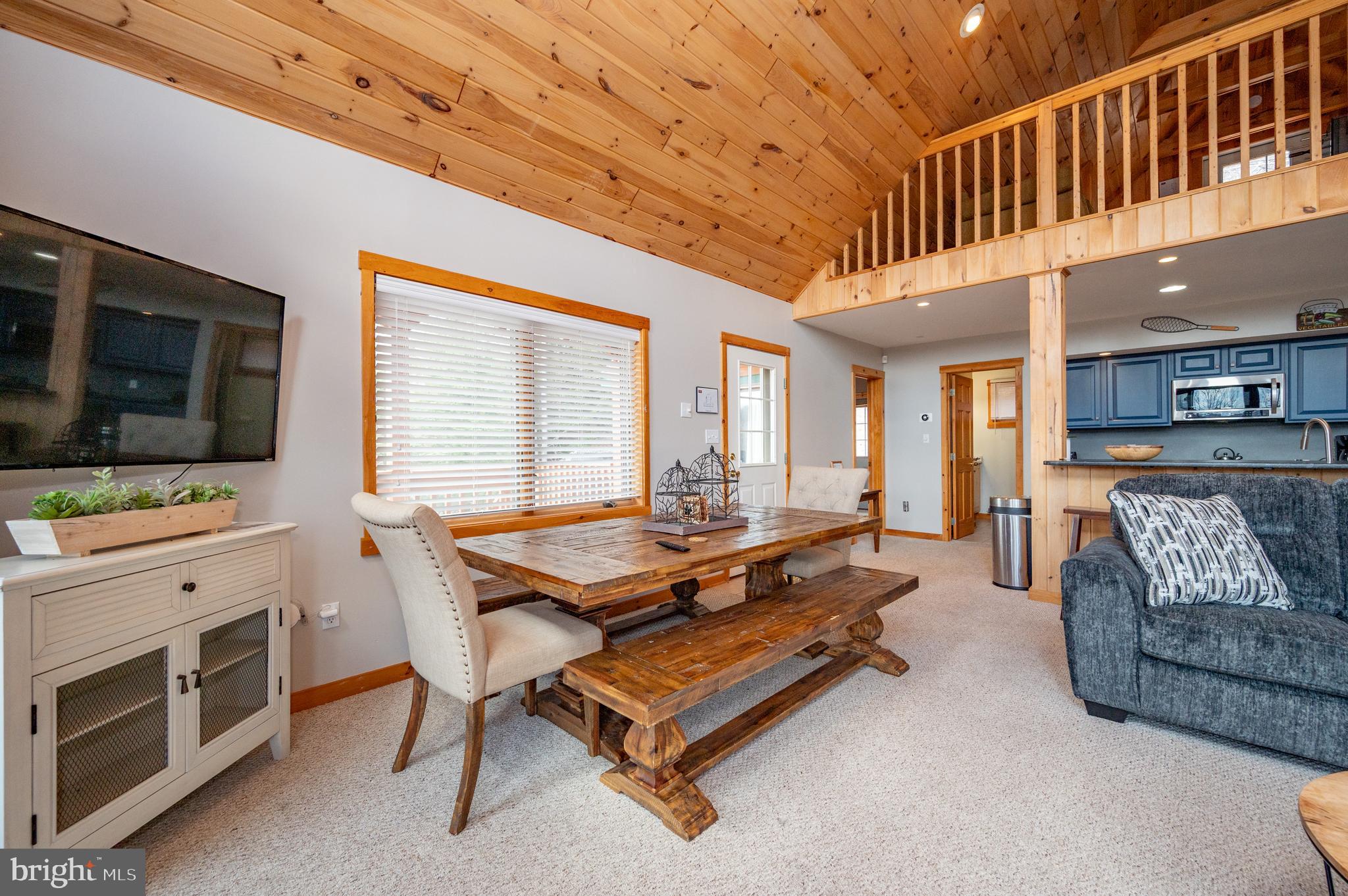 SOUTHRIDGE - Residential