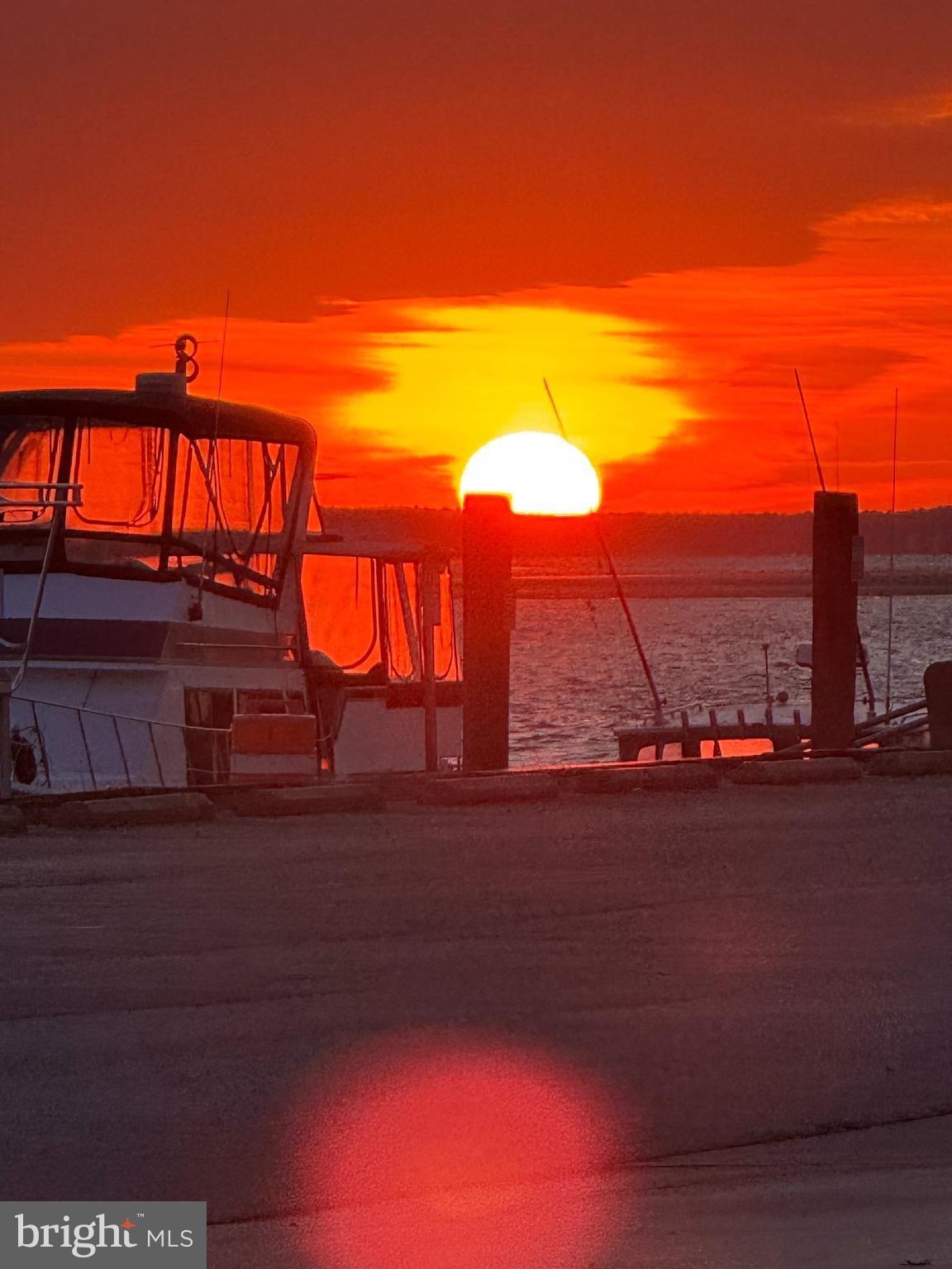 SOUTH SHORE MARINA - Residential