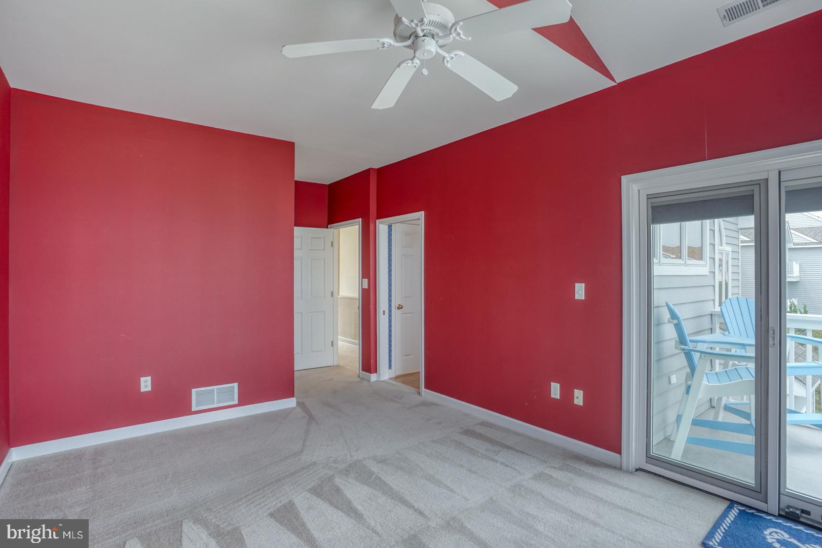 SOUTH SHORE MARINA - Residential