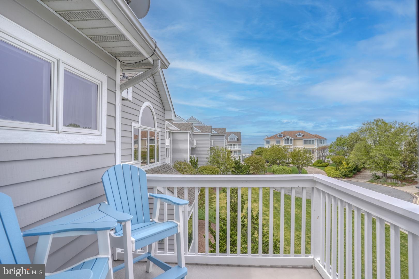 SOUTH SHORE MARINA - Residential