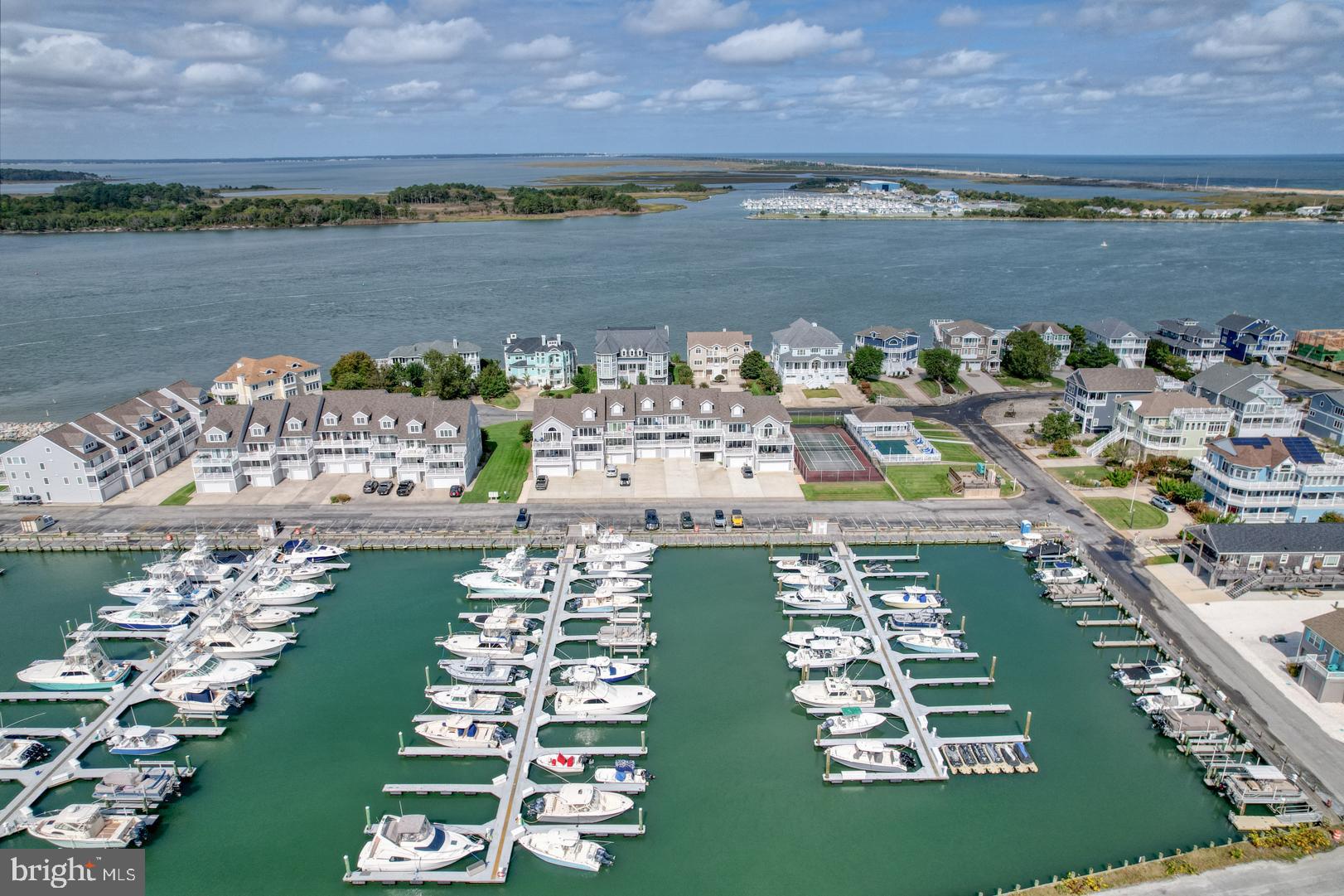 SOUTH SHORE MARINA - Residential