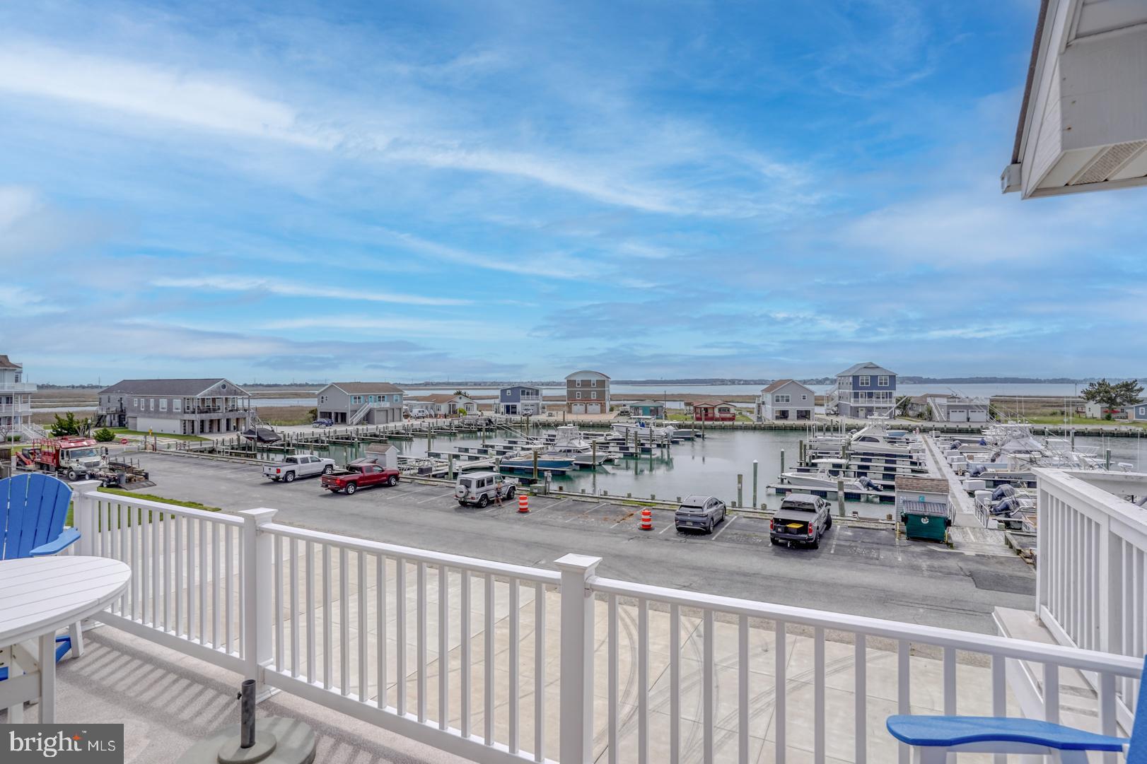 SOUTH SHORE MARINA - Residential